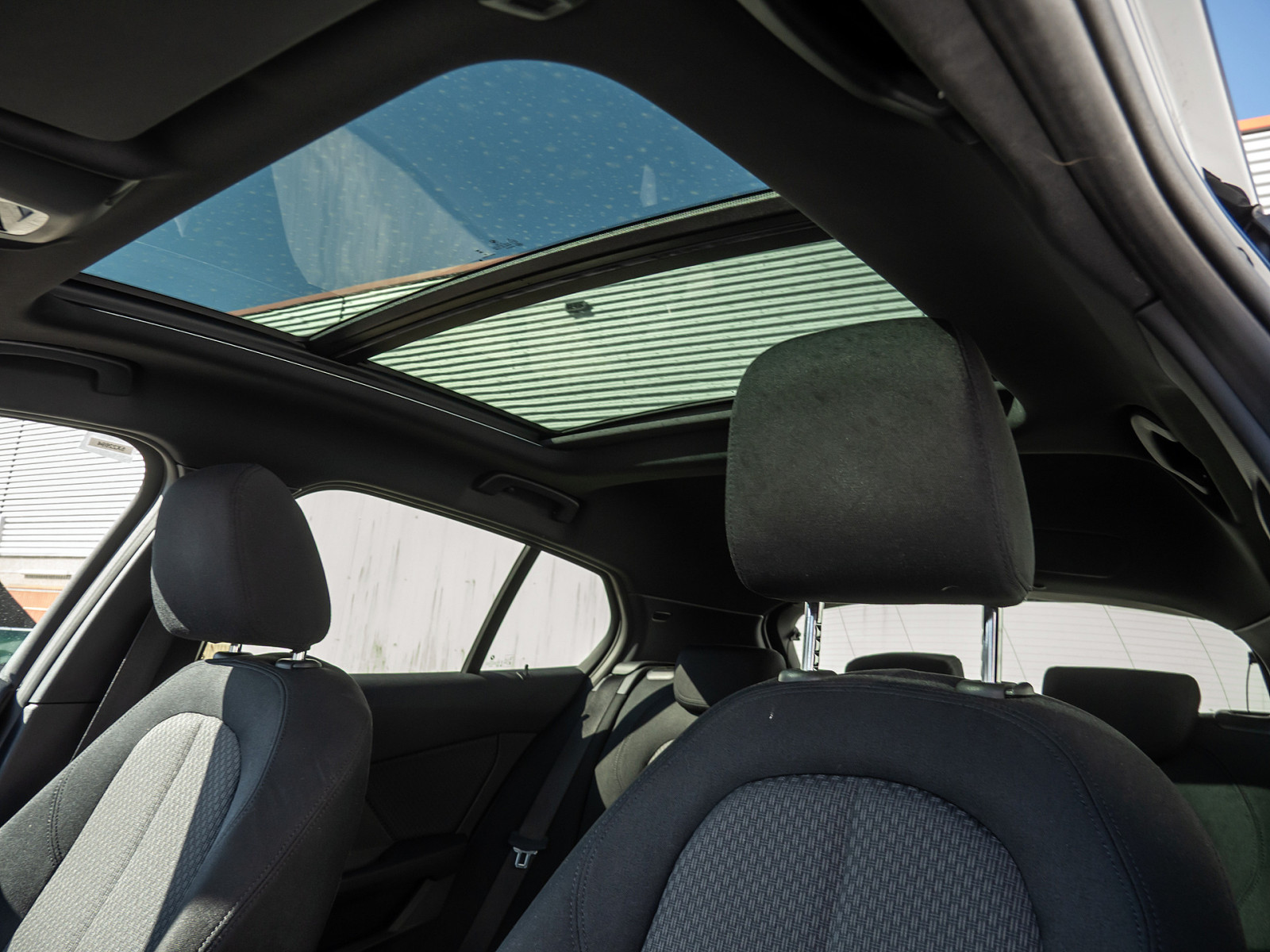BMW 118i Advantage – Produktfoto 21