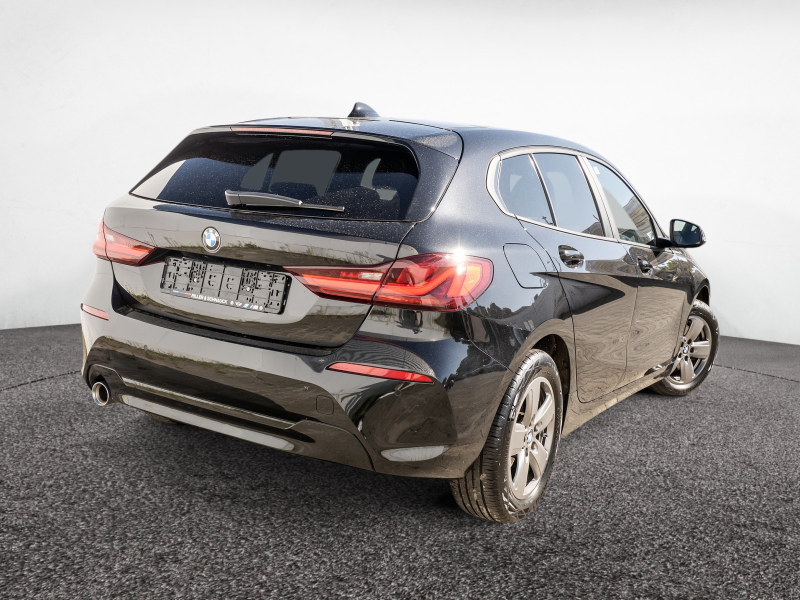 BMW 118i Advantage – Produktfoto 3