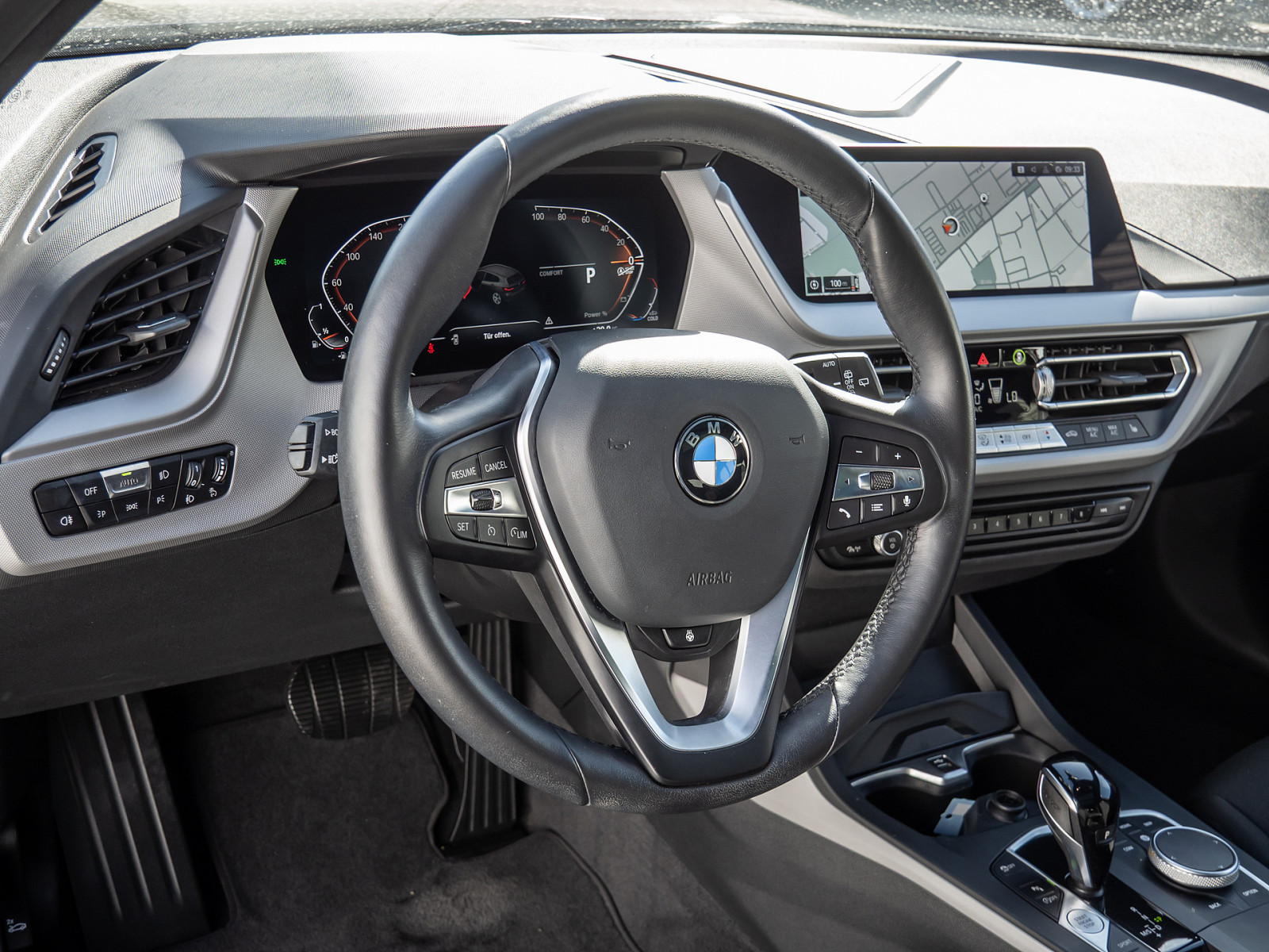 BMW 118i Advantage – Produktfoto 9