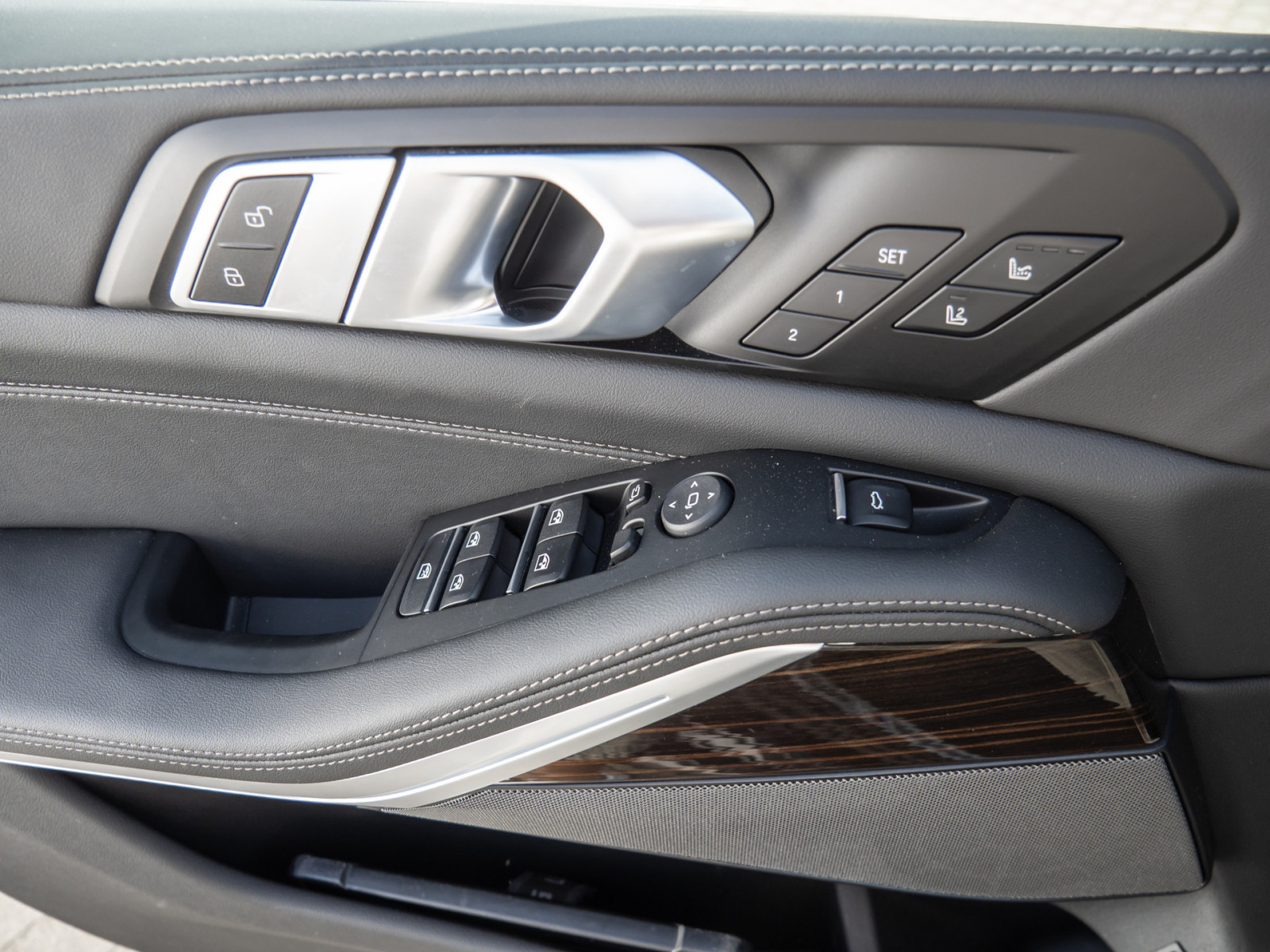BMW X5 xDrive 50e M-Sport Pro – Produktfoto 20