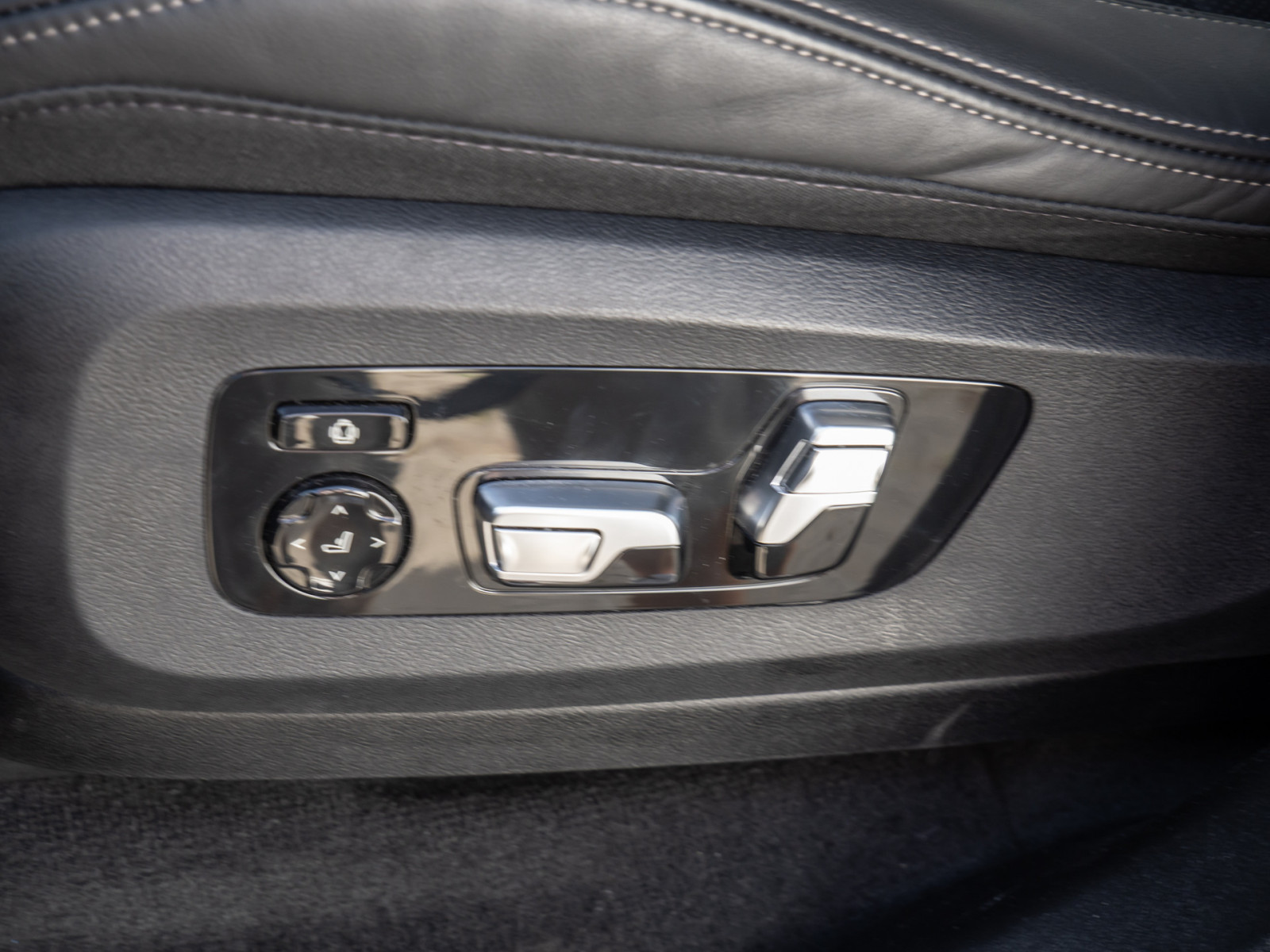 BMW X5 xDrive 50e M-Sport Pro – Produktfoto 21