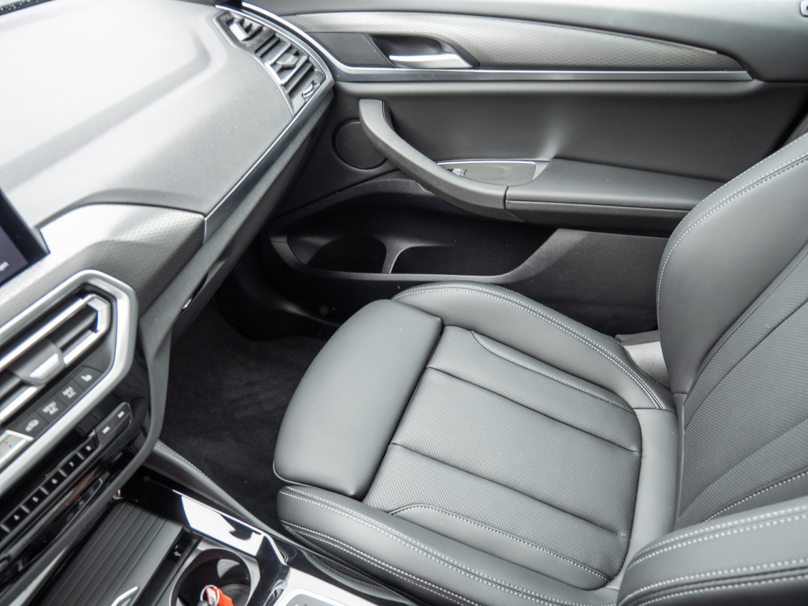BMW X4 xDrive30i M-Sport – Produktfoto 16