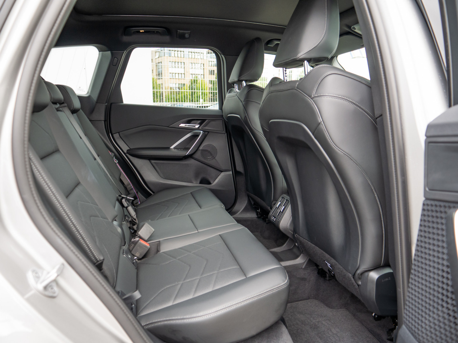 BMW X1 sDrive 18i M-Sport Pro – Produktfoto 7