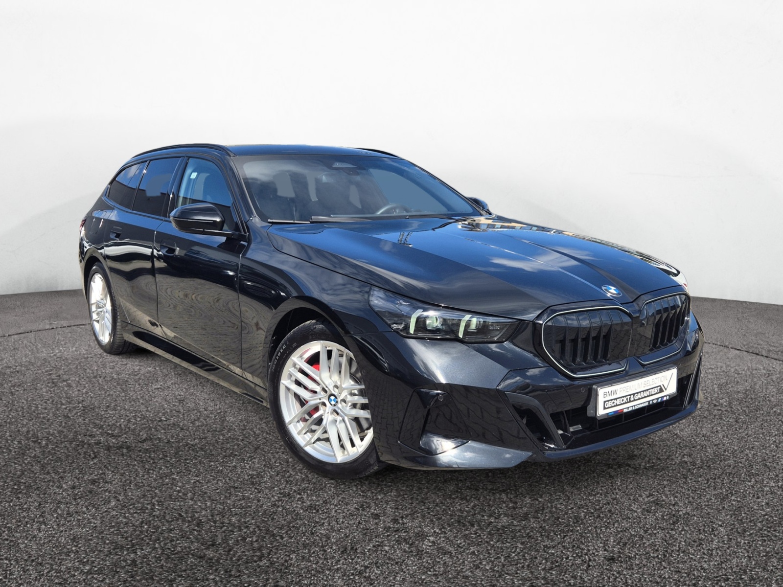 BMW 520d Touring xDrive M Sport Pro – Produktfoto 2