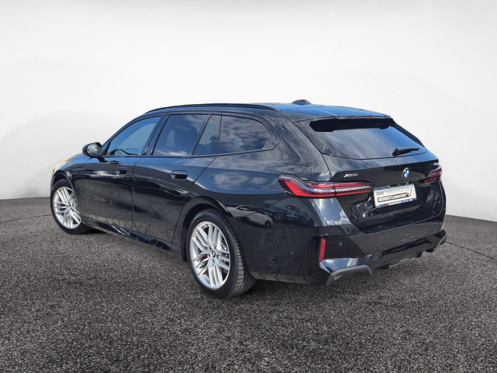 BMW 520d Touring xDrive M Sport Pro – Produktfoto 4