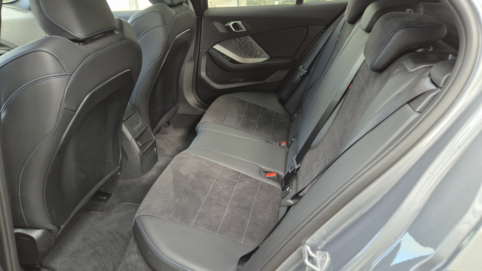 BMW 120i M-Sport – Produktfoto 12