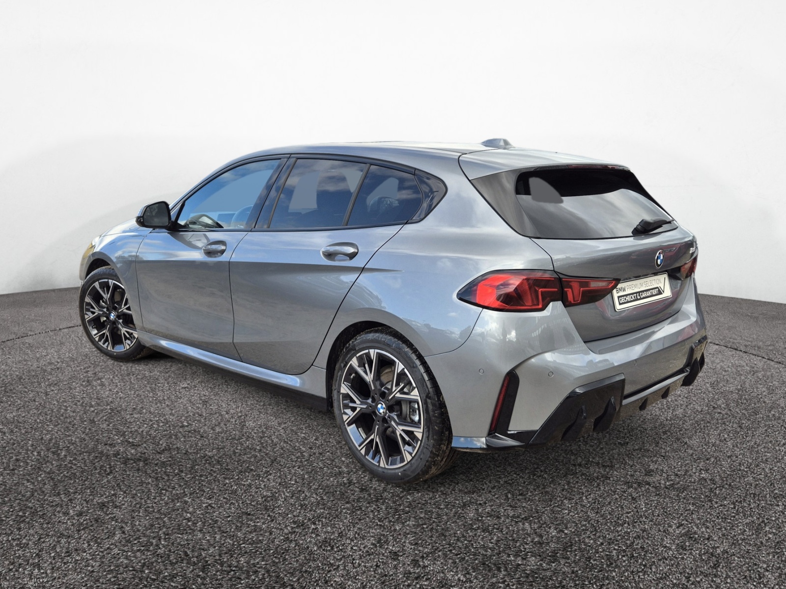 BMW 120i M-Sport – Produktfoto 4
