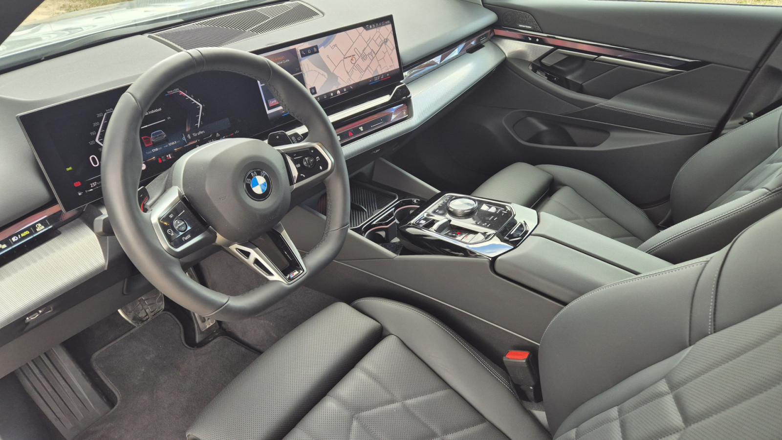 BMW 520i Touring M-Sport – Produktfoto 5