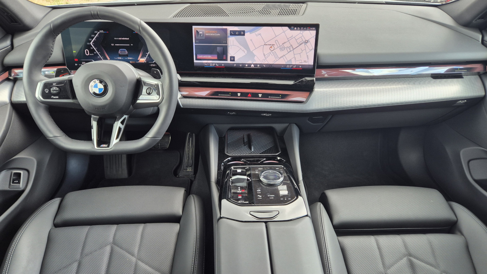 BMW 520i Touring M-Sport – Produktfoto 6