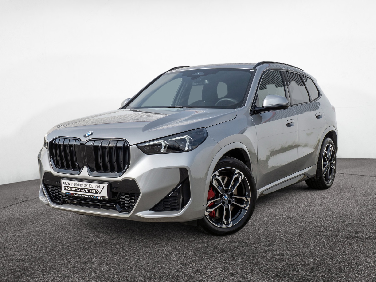 BMW X1 sDrive 18i M-Sport Pro – Produktfoto 1