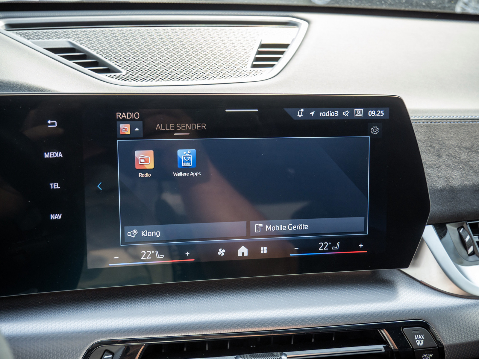 BMW X1 sDrive 18i M-Sport Pro – Produktfoto 12