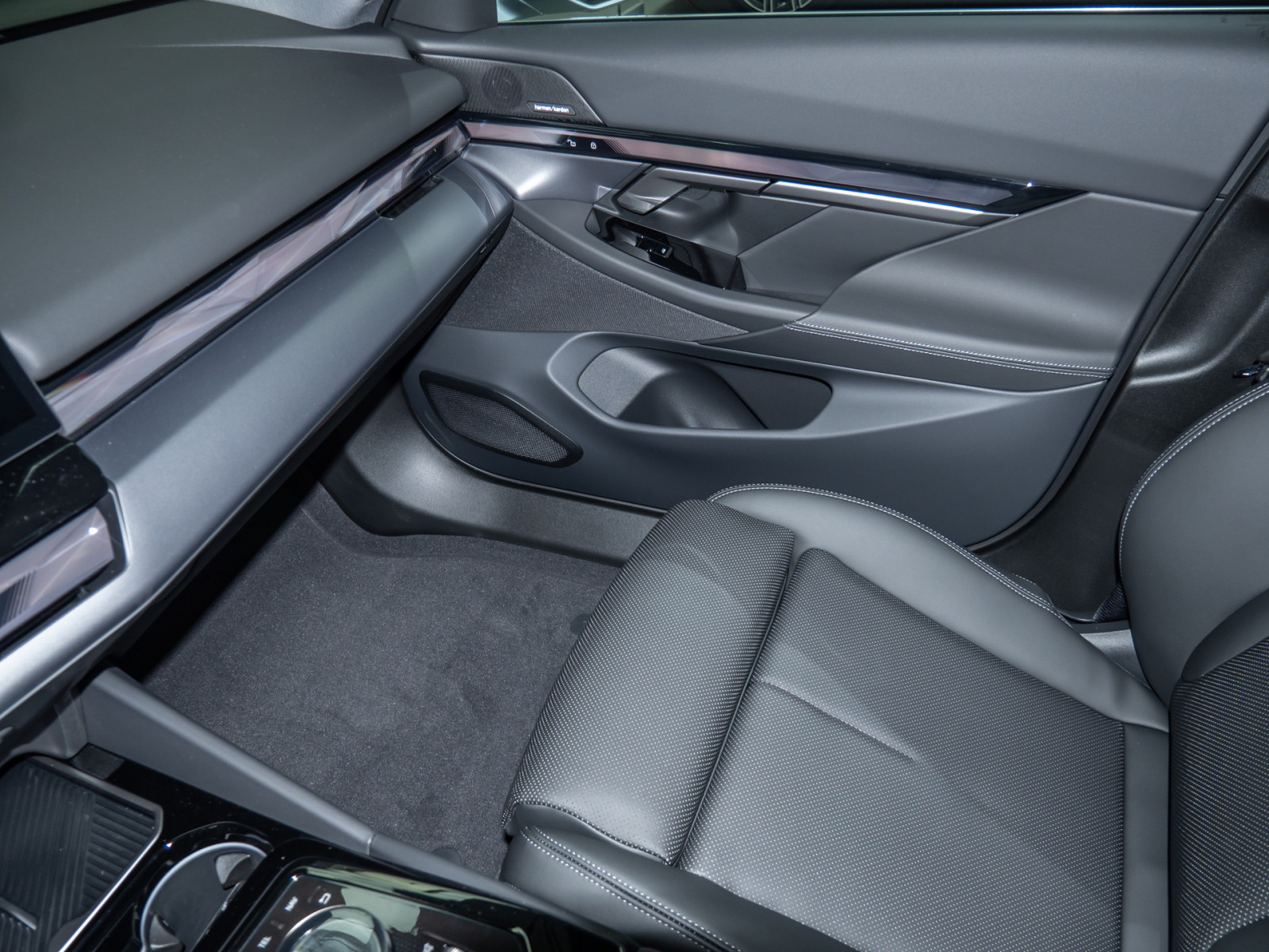 BMW i5 Touring 40e – Produktfoto 13