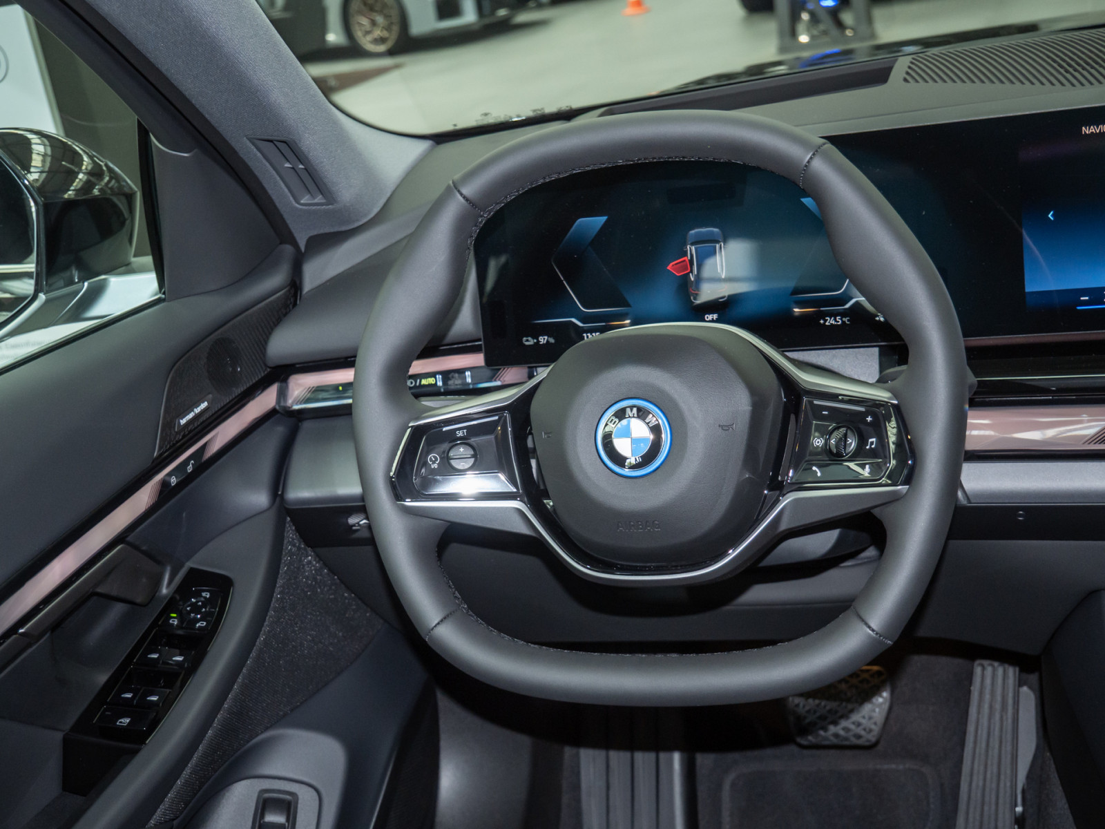 BMW i5 Touring 40e – Produktfoto 9
