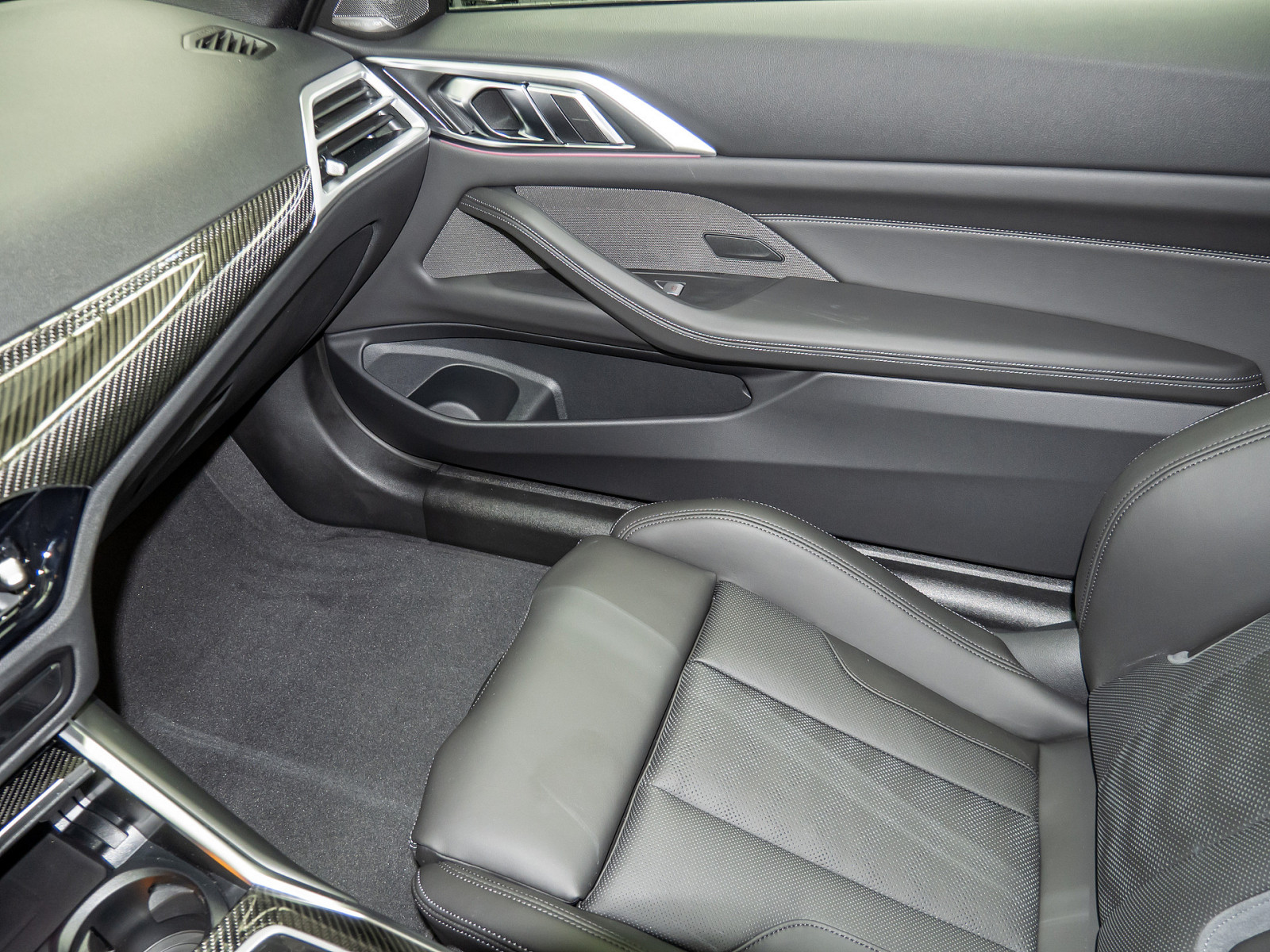 BMW M4 Competition xDrive – Produktfoto 14