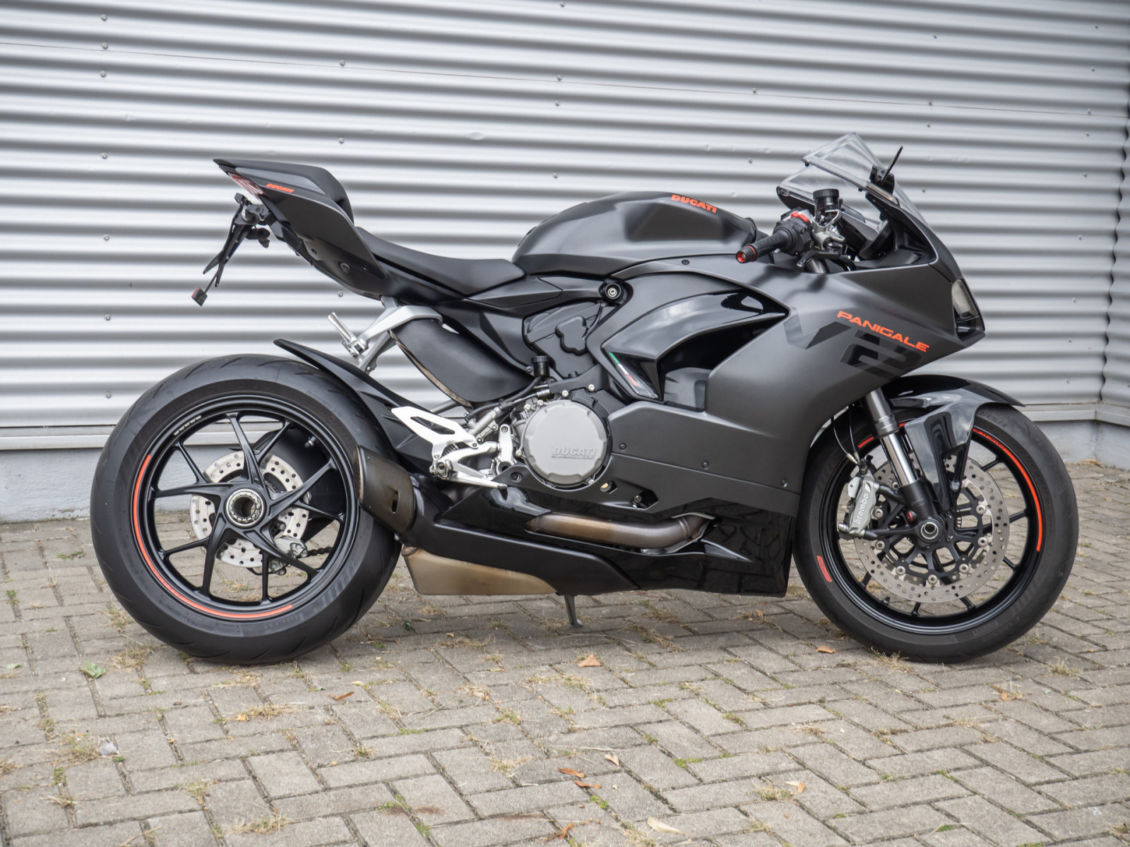 Ducati Panigale V2 – Produktfoto 2