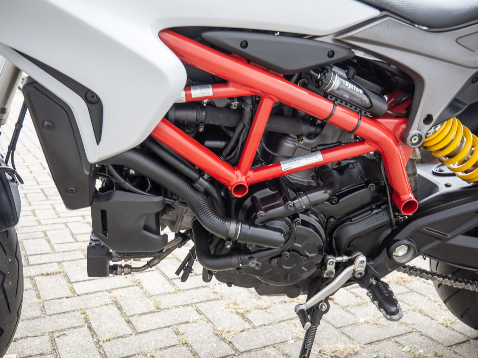 Ducati Hypermotard 939 – Produktfoto 13
