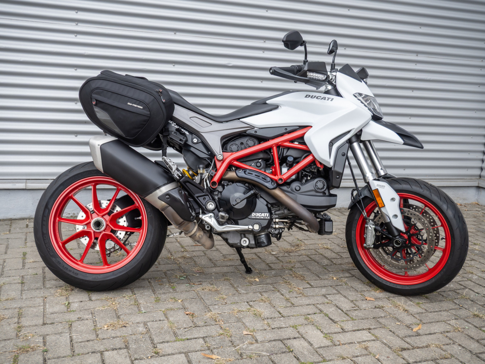 Ducati Hypermotard 939 – Produktfoto 2