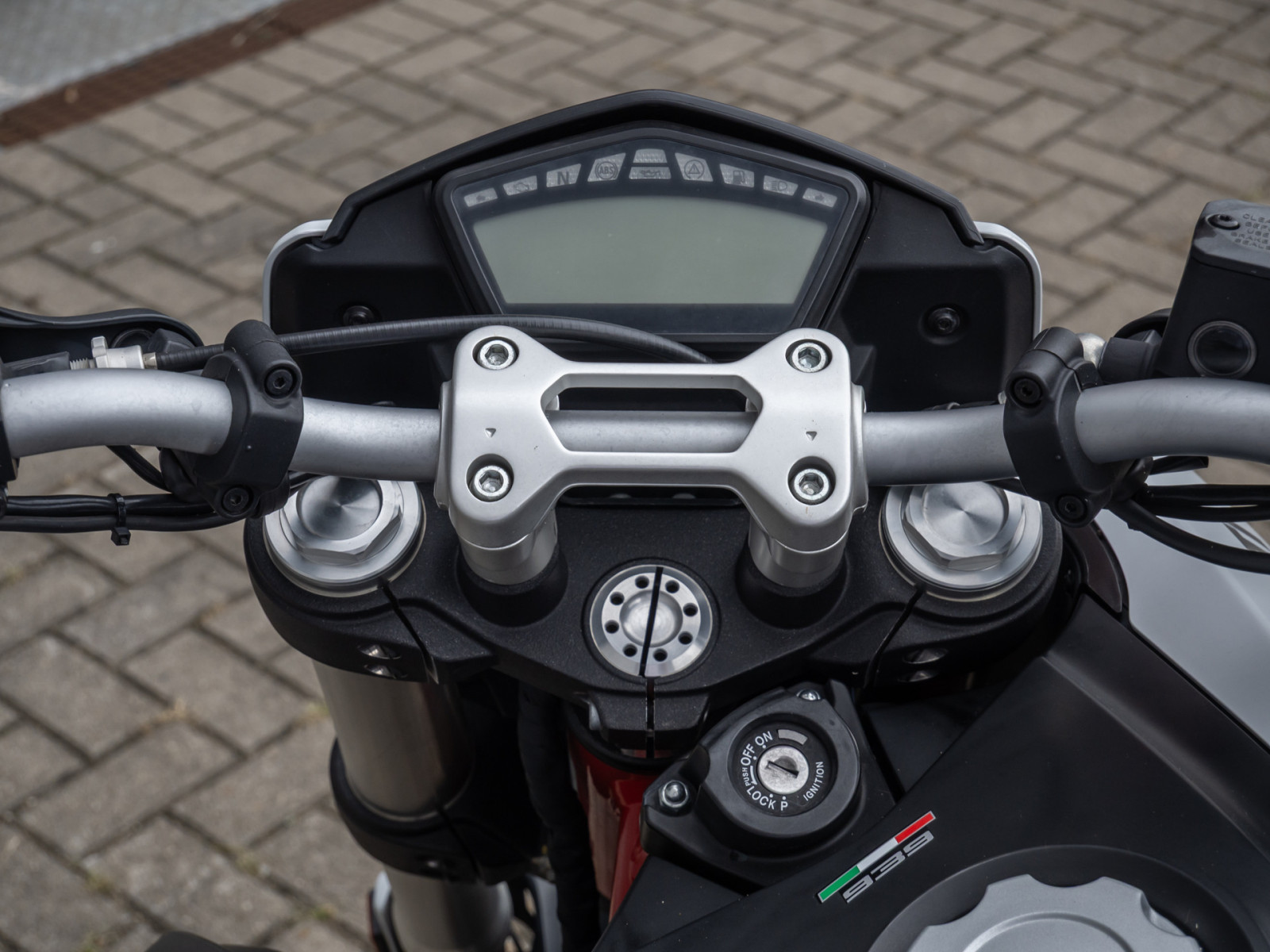 Ducati Hypermotard 939 – Produktfoto 9