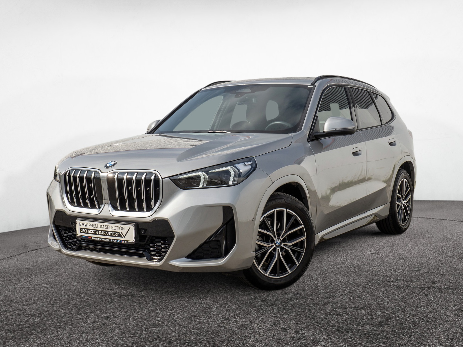 BMW X1 sDrive 18i M-Sport – Produktfoto 1