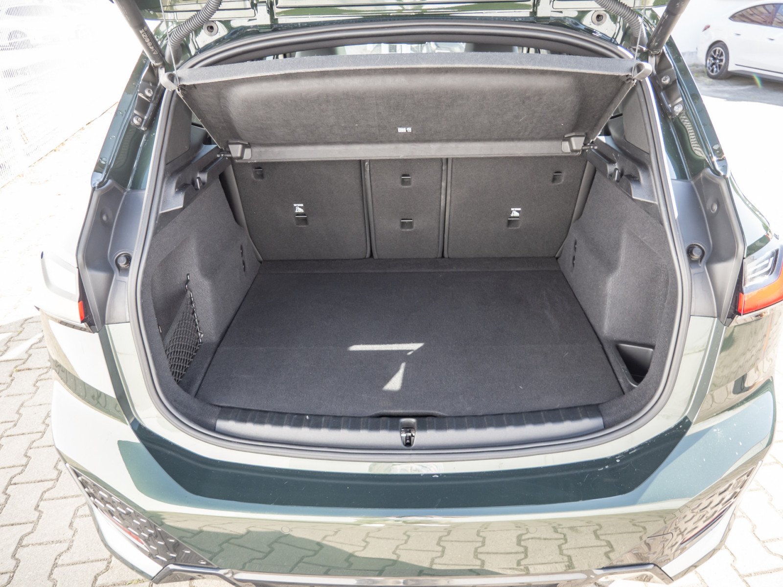 BMW 220i Active Tourer M-Sport – Produktfoto 22