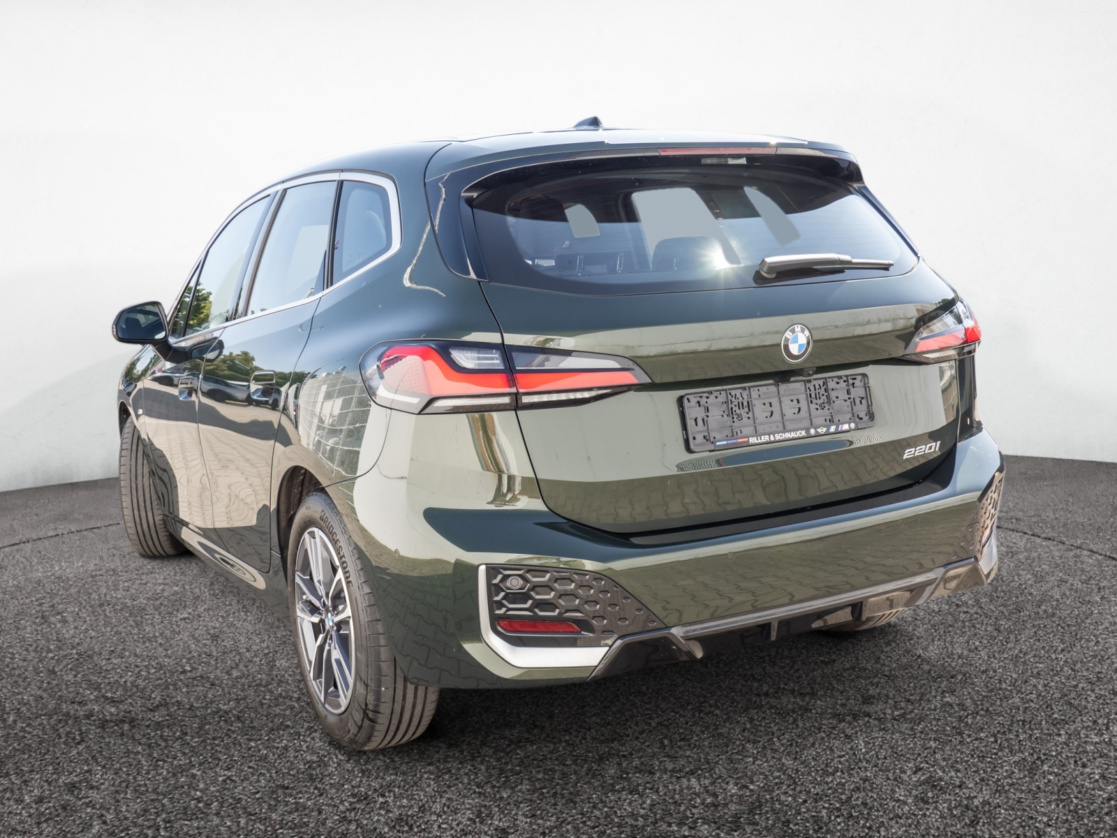 BMW 220i Active Tourer M-Sport – Produktfoto 4