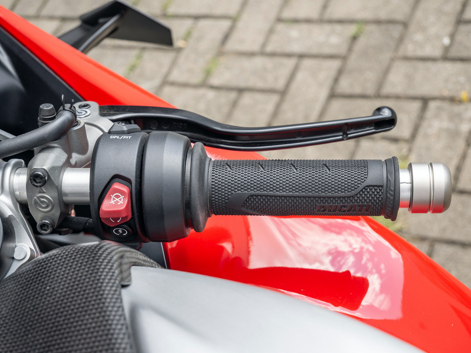 Ducati Panigale V4 - V4R Optik, viel Zubehör – Produktfoto 10