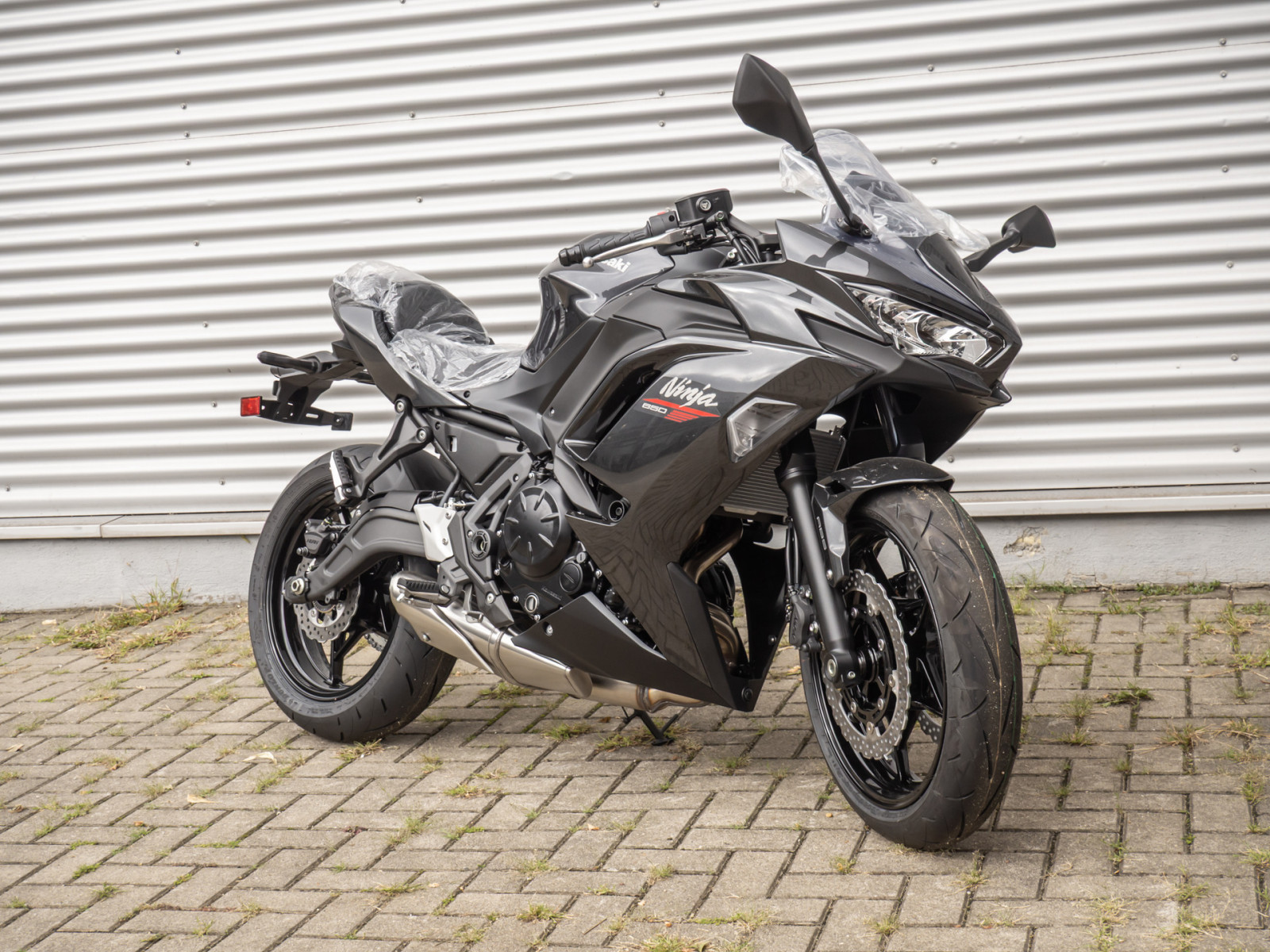Kawasaki Ninja 650 – Produktfoto 1