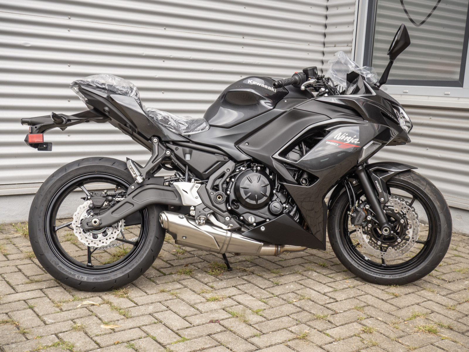 Kawasaki Ninja 650 – Produktfoto 2