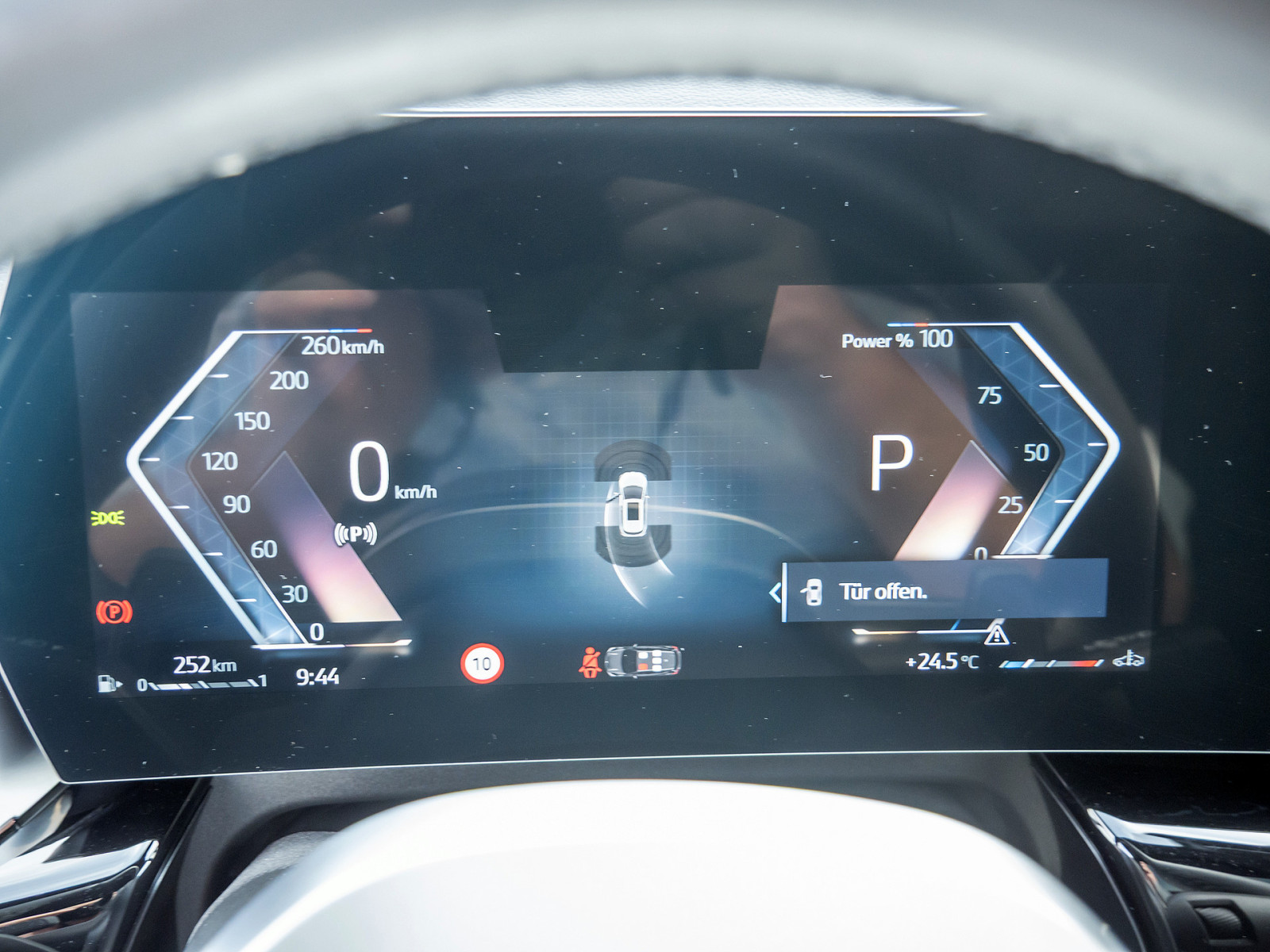 BMW 218i Active Tourer M-Sport – Produktfoto 16