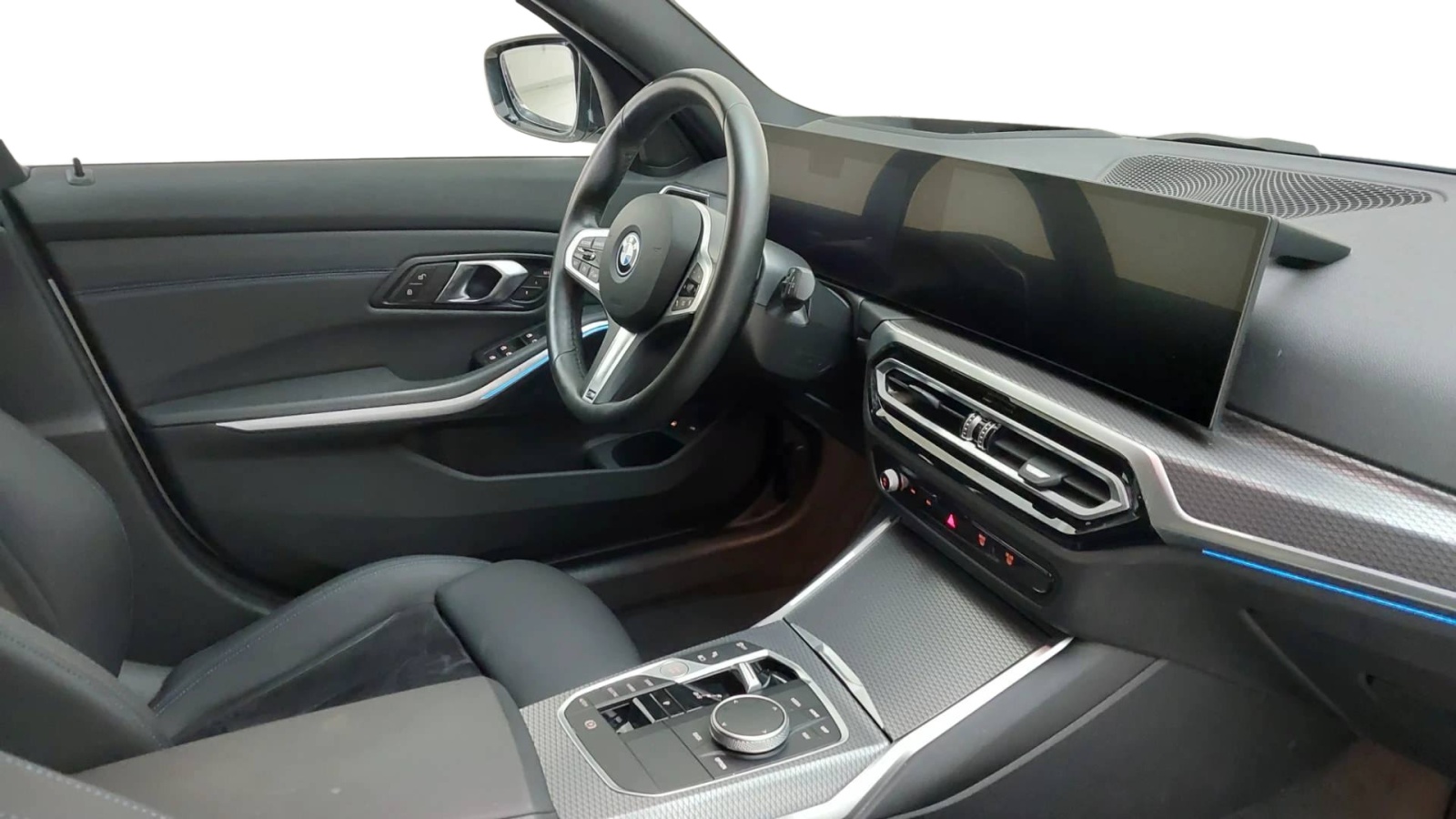 BMW 330e Touring M Sport Pro – Produktfoto 4