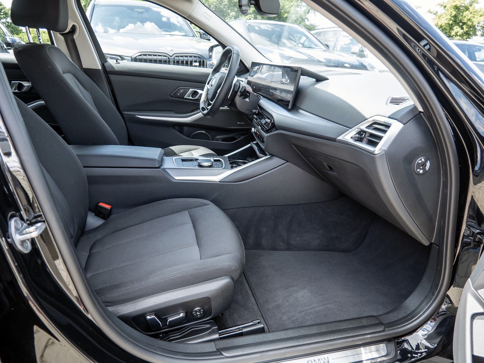 BMW 320d Touring xDrive – Produktfoto 6