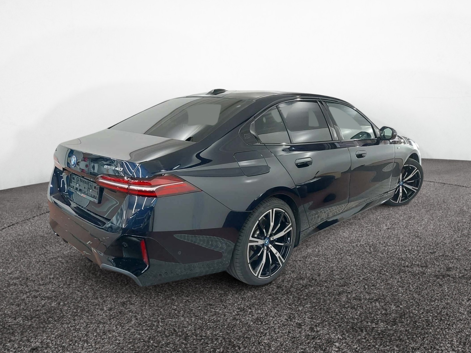 BMW i5 eDrive40 M-Sport – Produktfoto 4