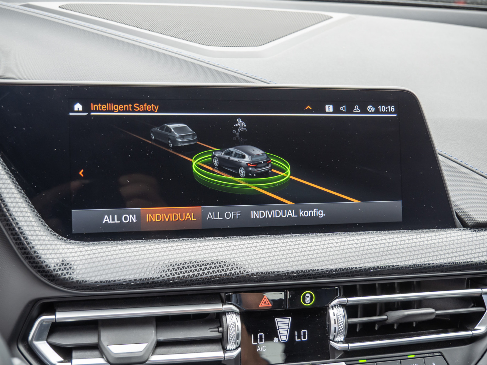 BMW 120i M-Sport – Produktfoto 11