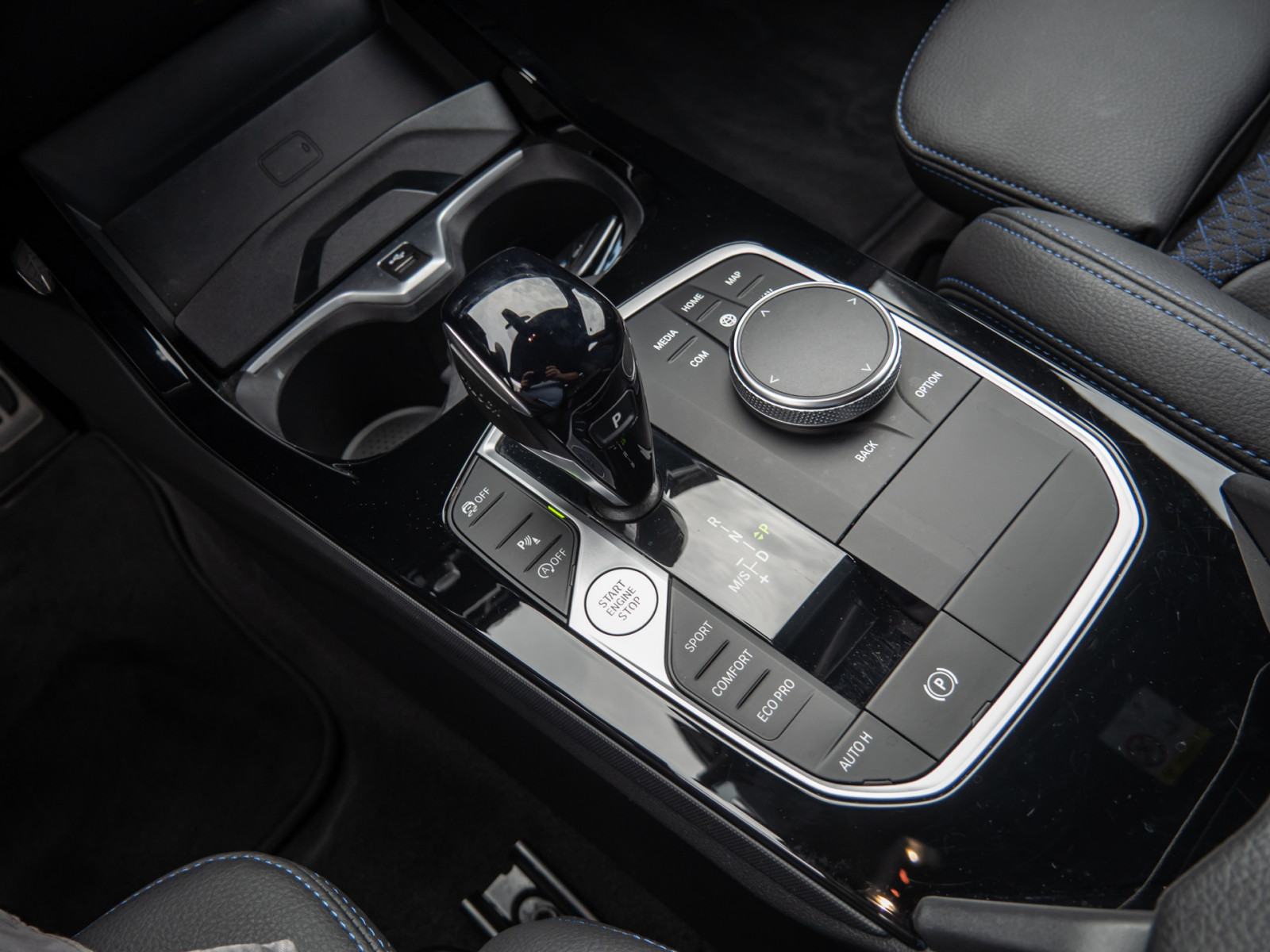 BMW 120i M-Sport – Produktfoto 15