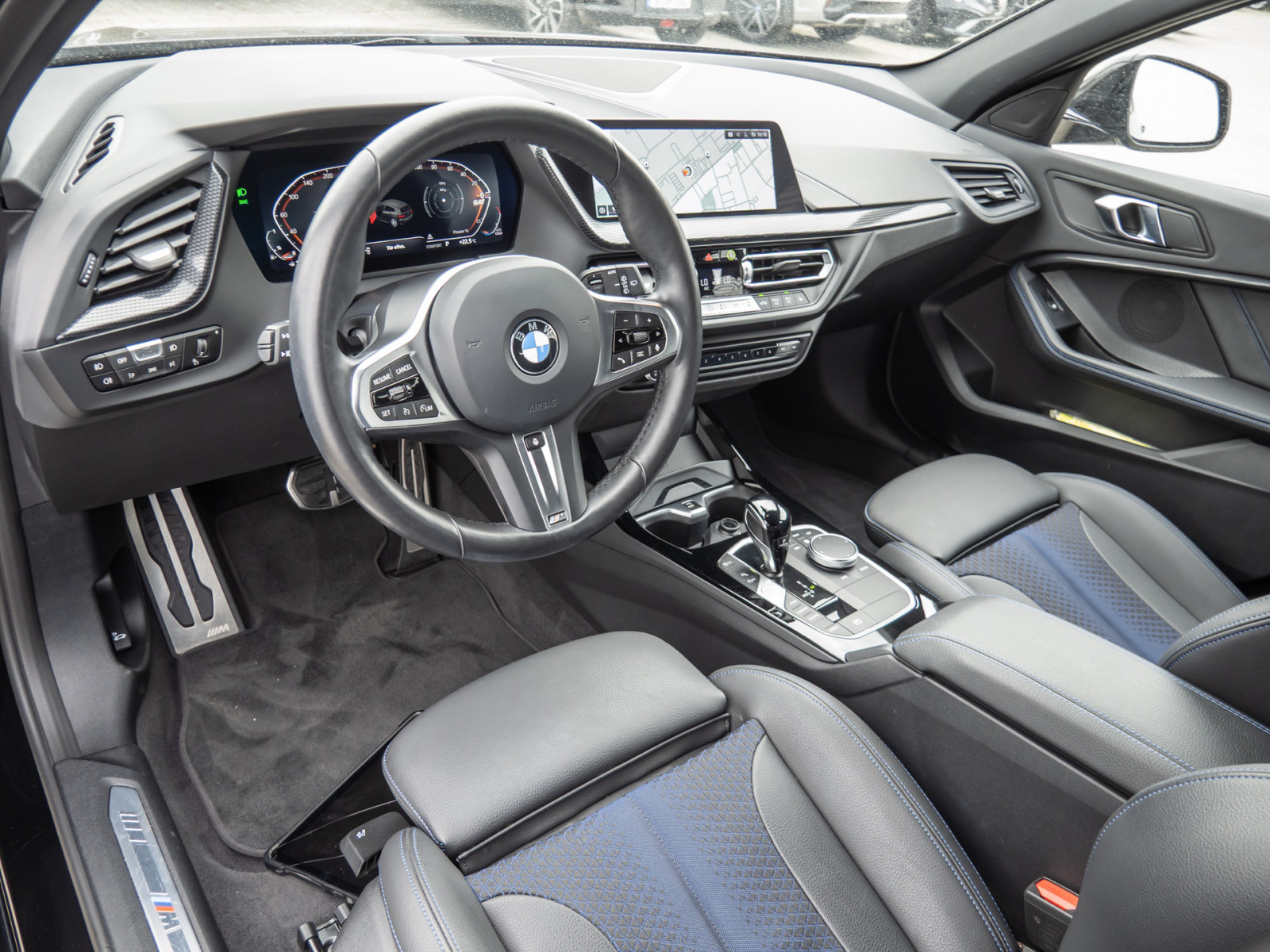 BMW 120i M-Sport – Produktfoto 8