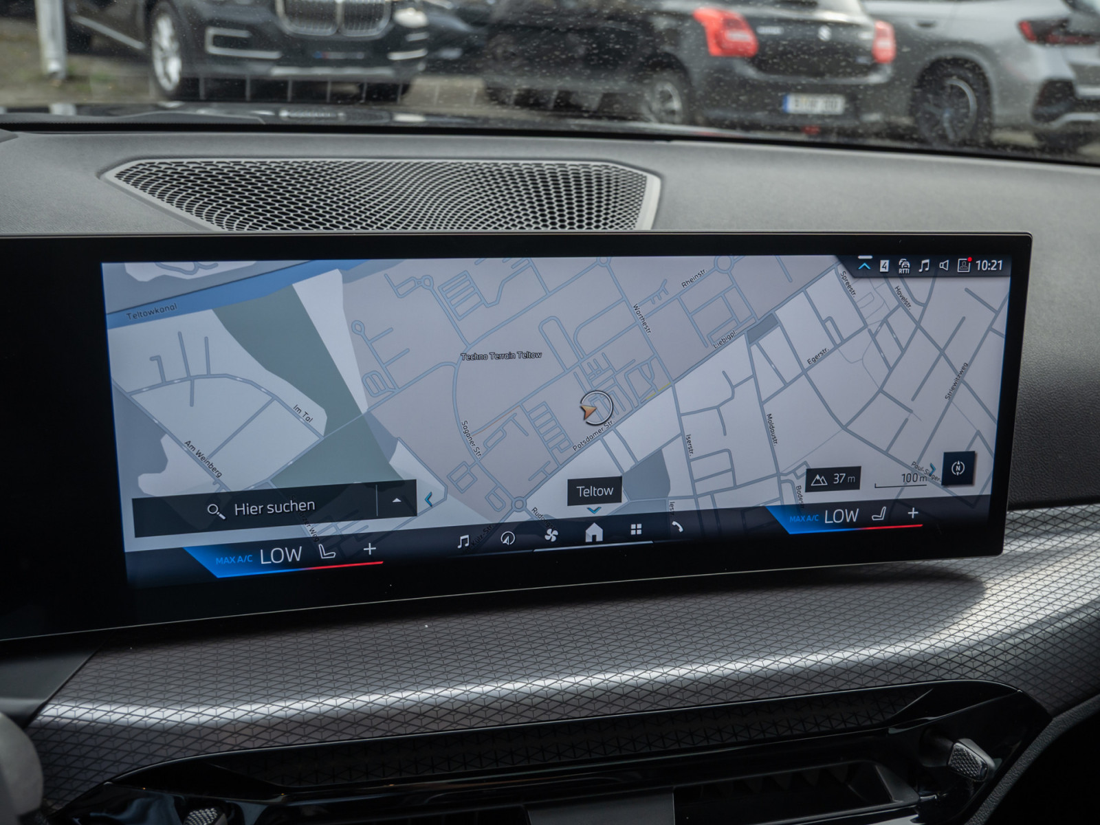BMW 330i xDrive M-Sport – Produktfoto 10