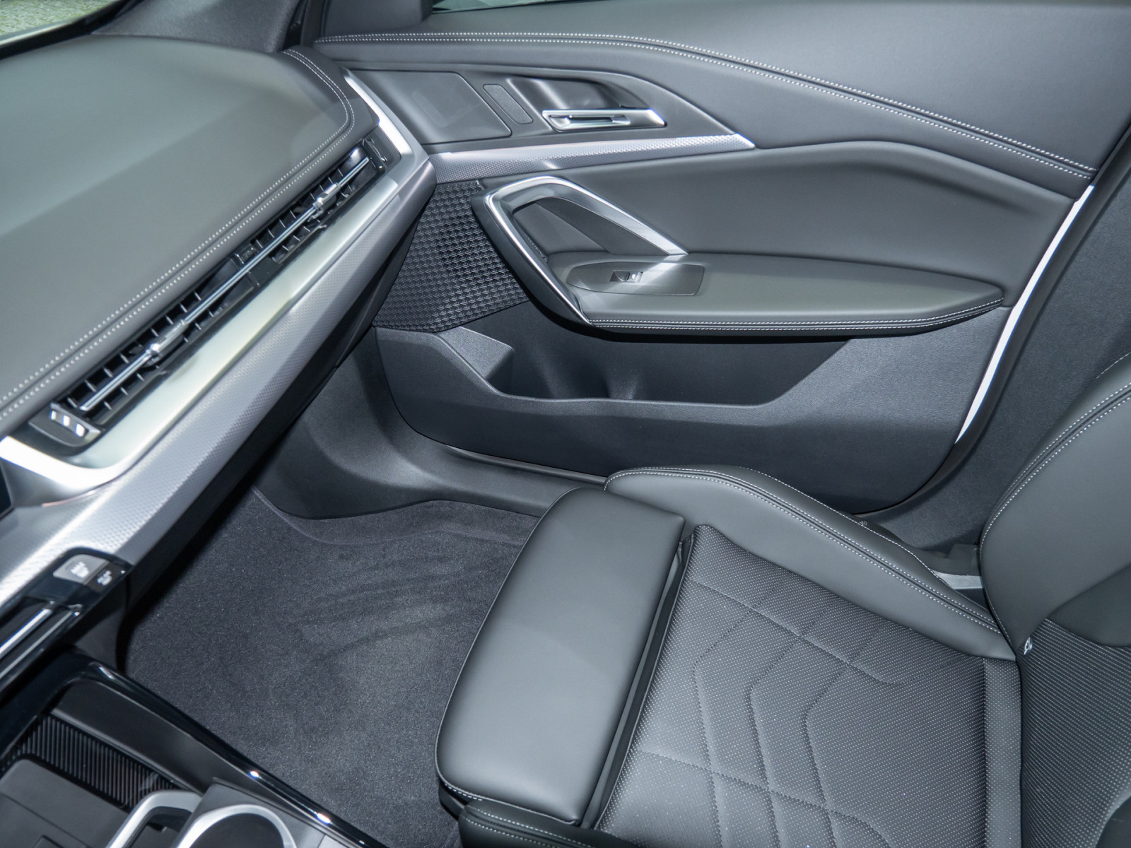 BMW X1 sDrive 20i M-Sport – Produktfoto 14