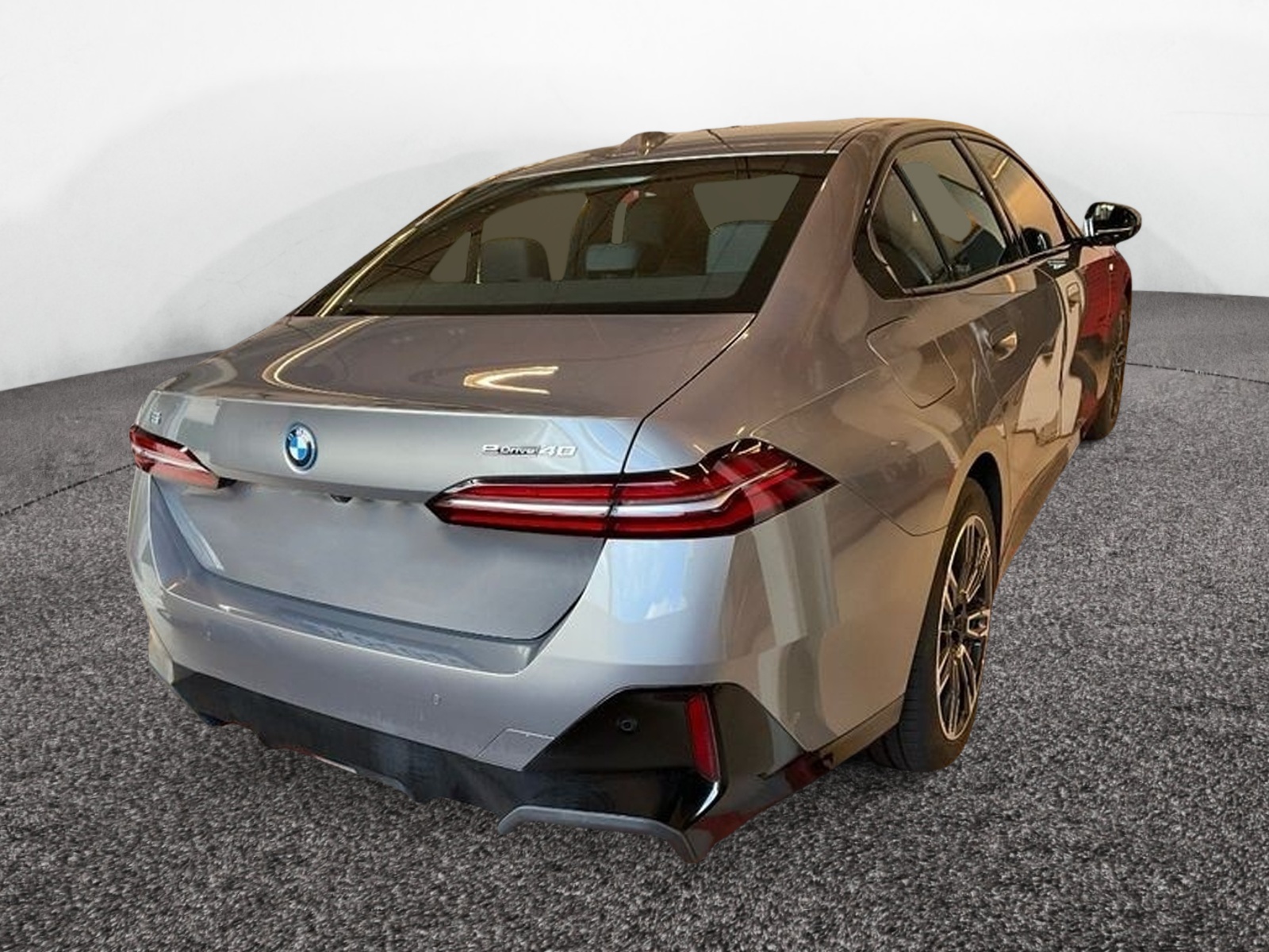 BMW i5 40 M-Sport – Produktfoto 2