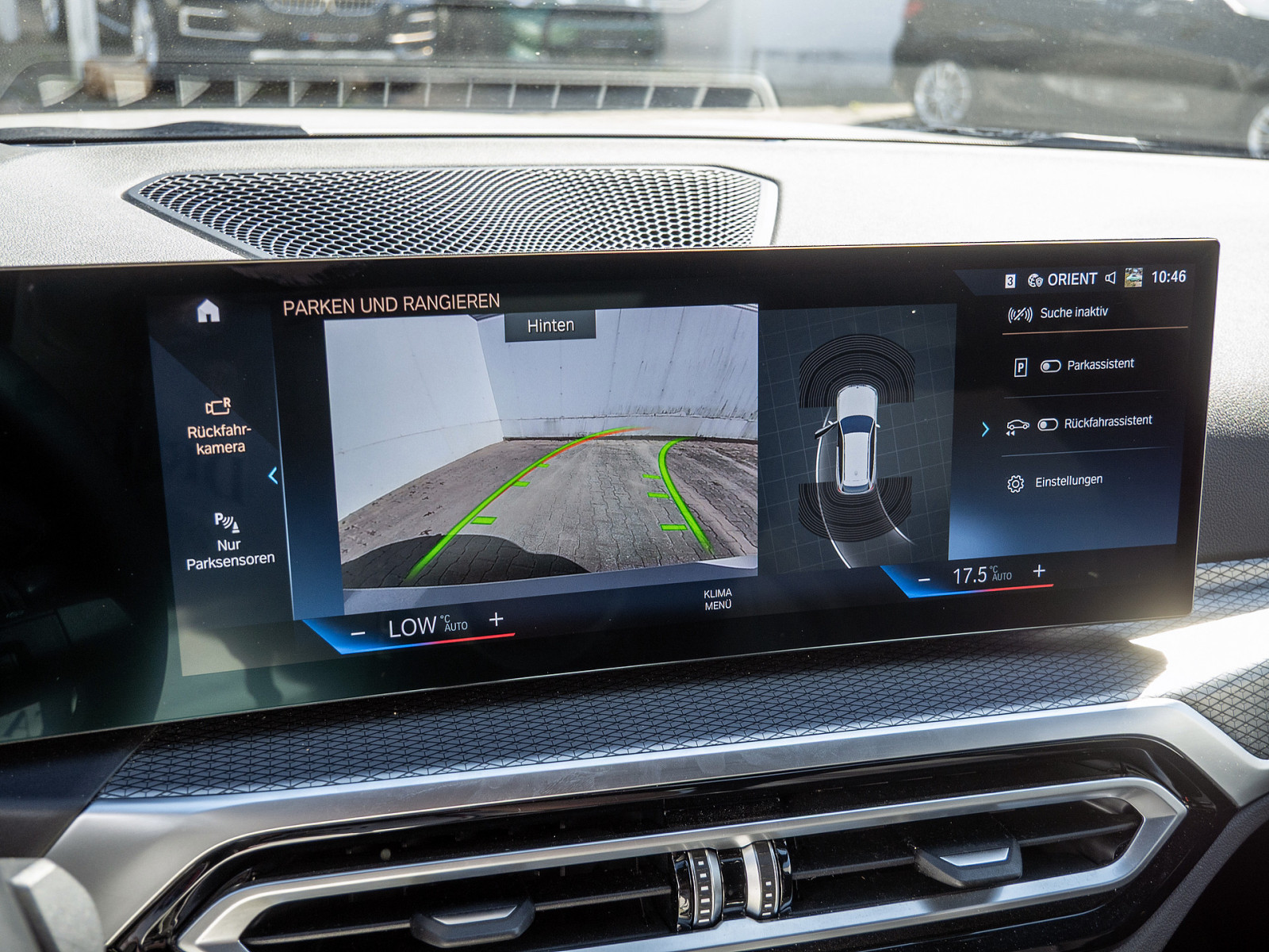 BMW 318i Touring M-Sport – Produktfoto 13