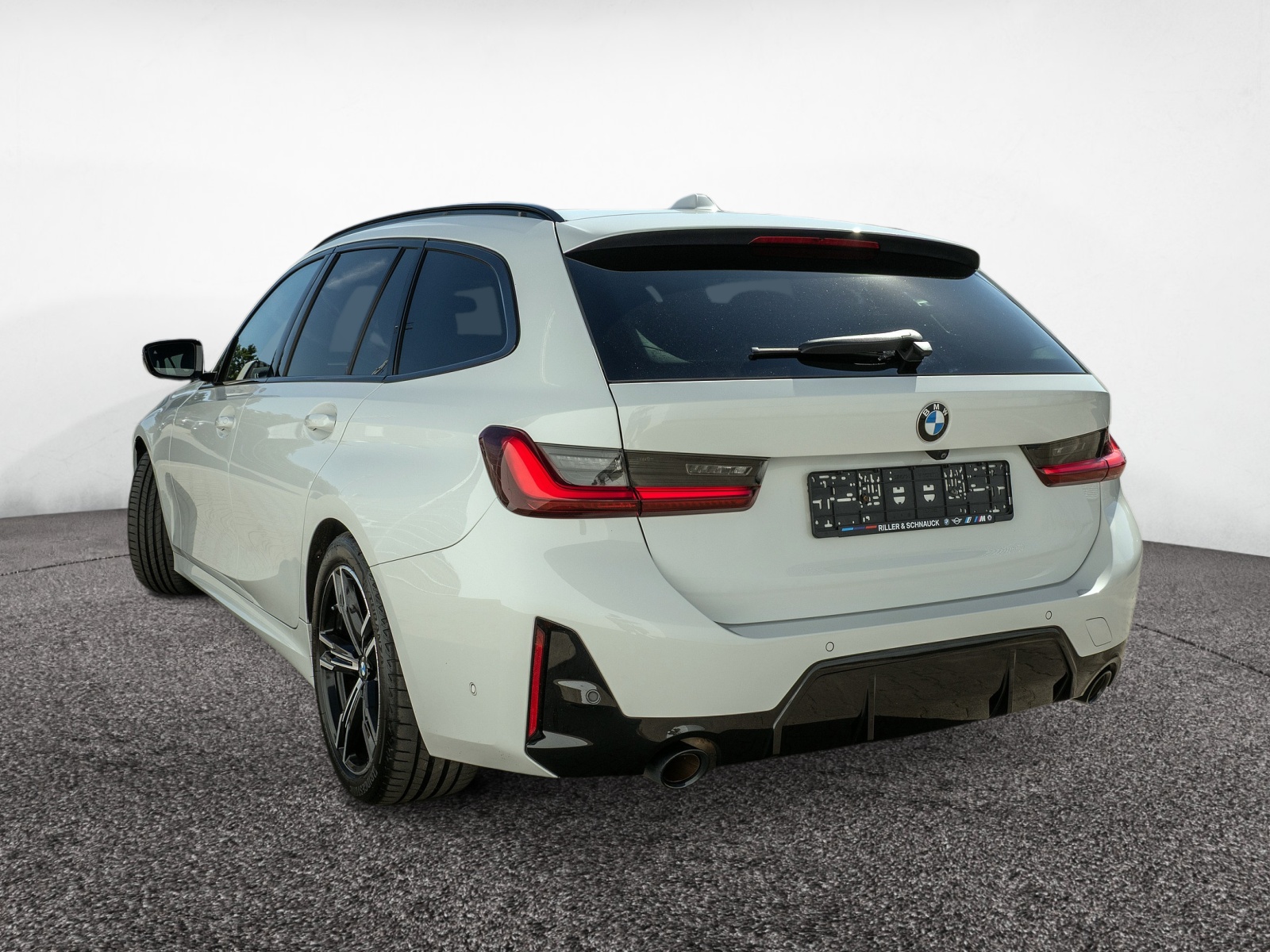 BMW 318i Touring M-Sport – Produktfoto 4