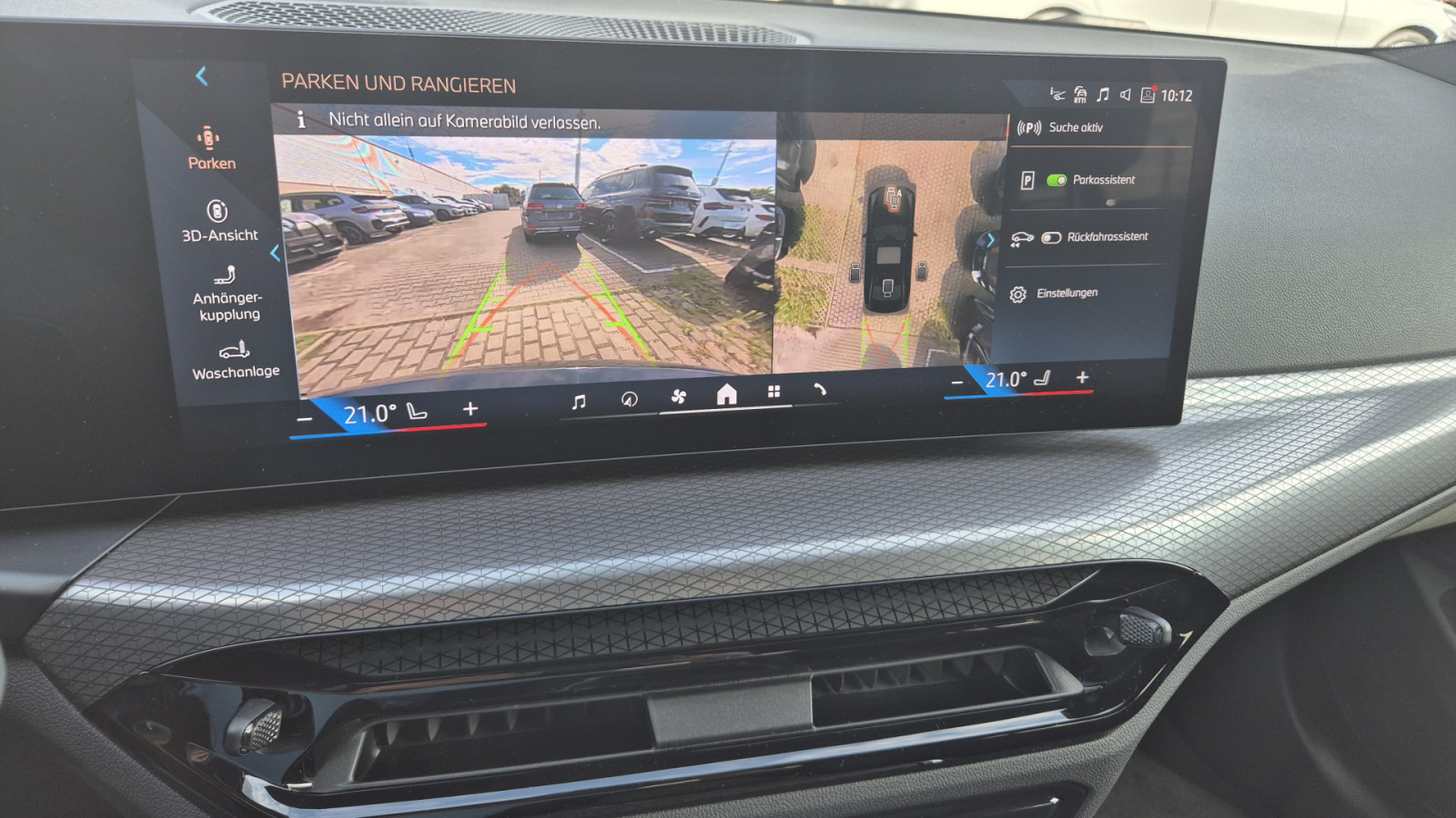 BMW 330e xDrive M-Sport Pro – Produktfoto 11