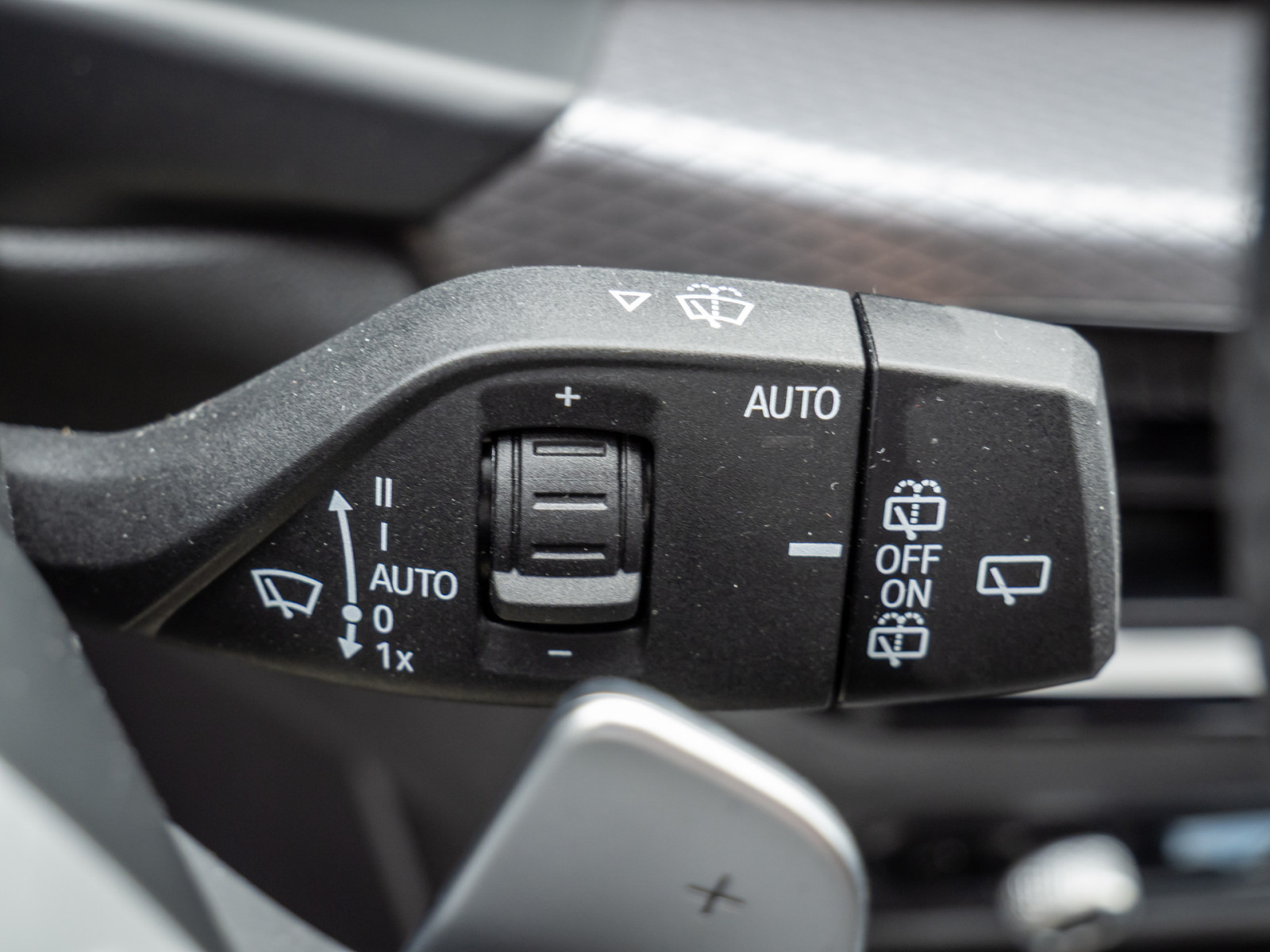 BMW 330i Touring xDrive M-Sport – Produktfoto 17