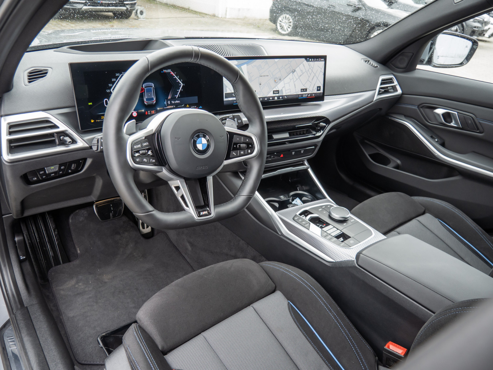 BMW 330i Touring xDrive M-Sport – Produktfoto 8