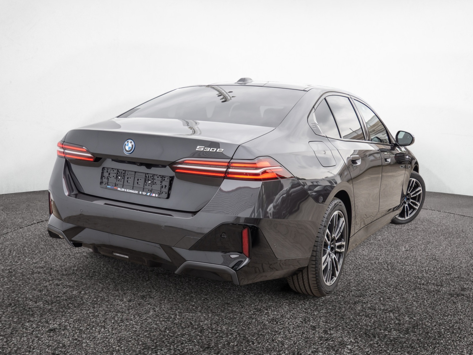 BMW 530e M-Sport – Produktfoto 3