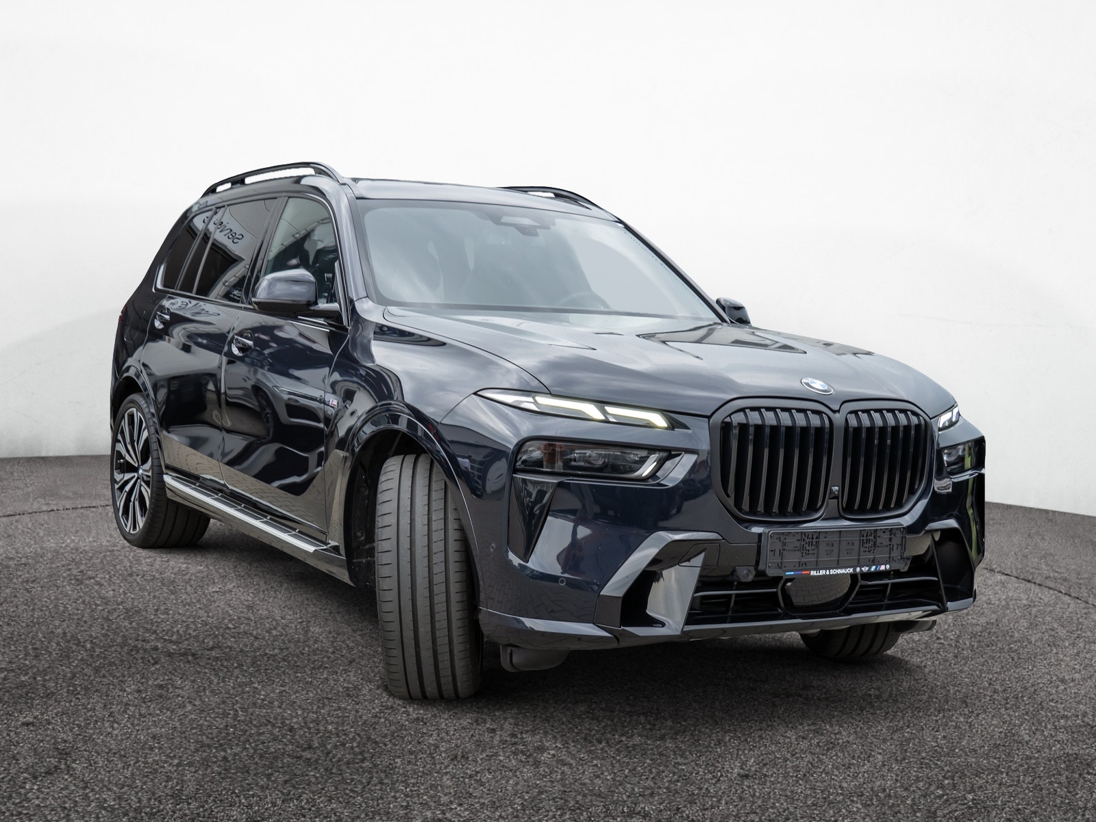 BMW X7 xDrive 40d M-Sport Pro – Produktfoto 2