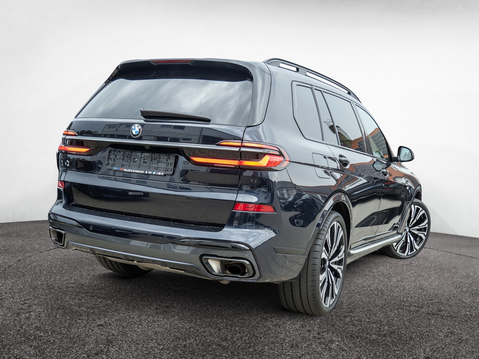 BMW X7 xDrive 40d M-Sport Pro – Produktfoto 3