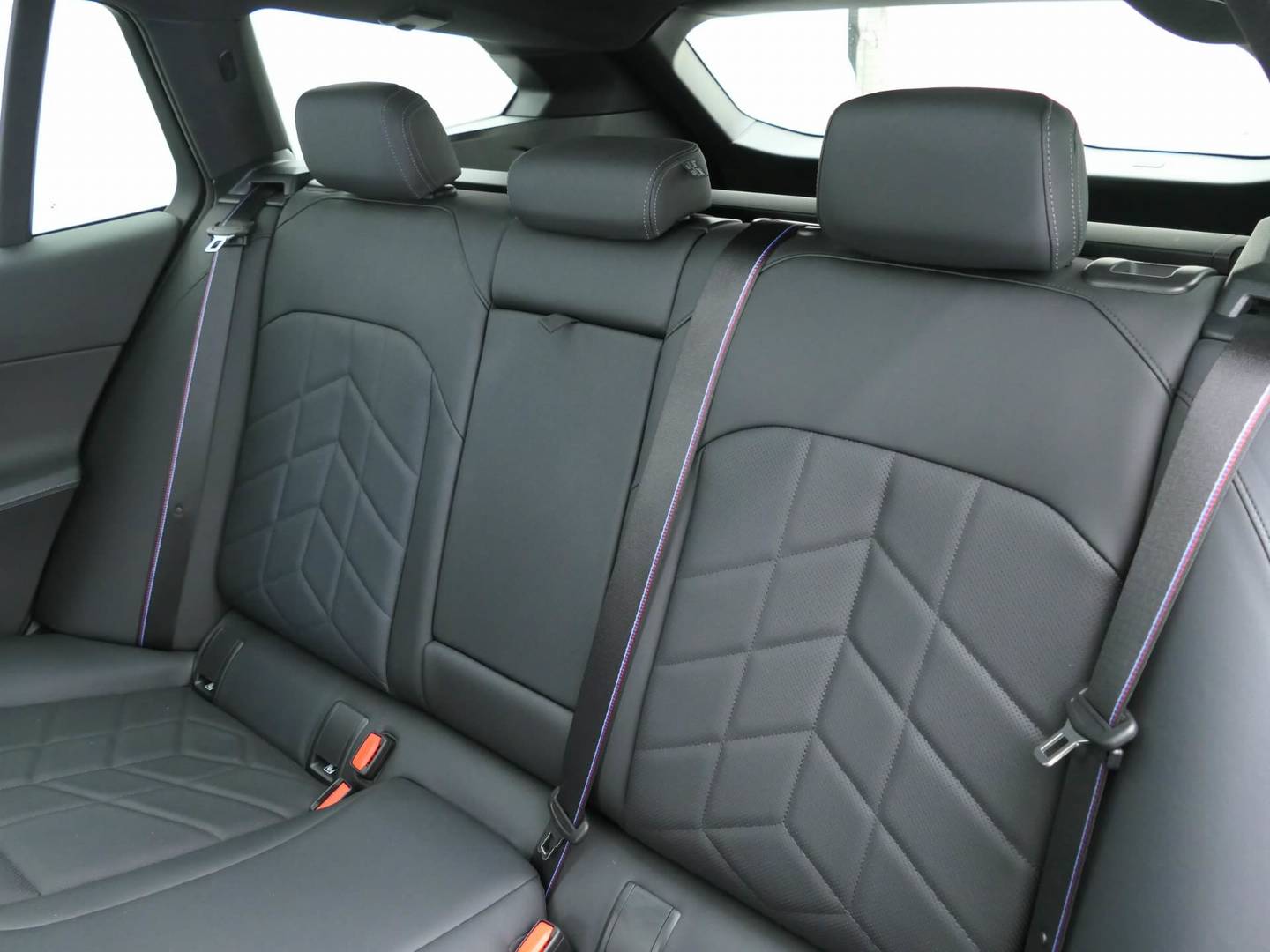 BMW i5 Touring 40 e M SportPro – Produktfoto 12