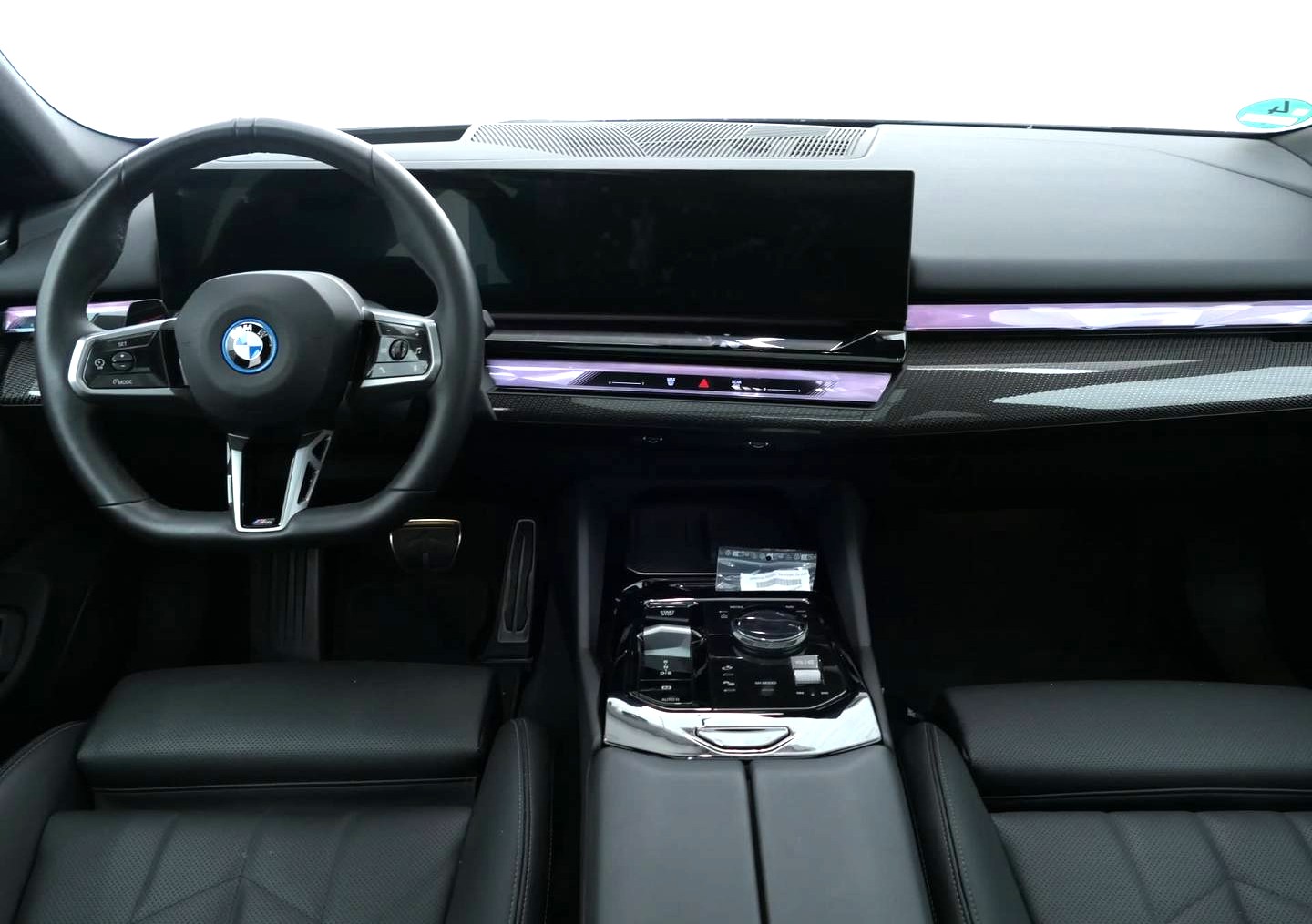BMW i5 Touring 40 e M SportPro – Produktfoto 5