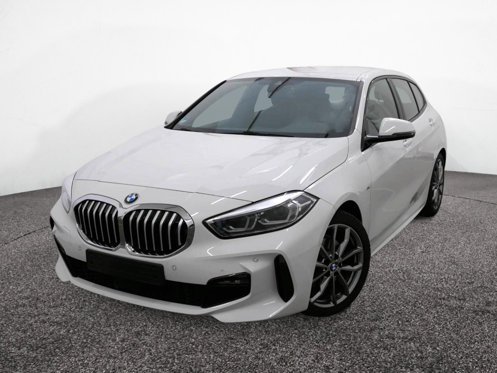 BMW 118 i M-Sport – Produktfoto 1