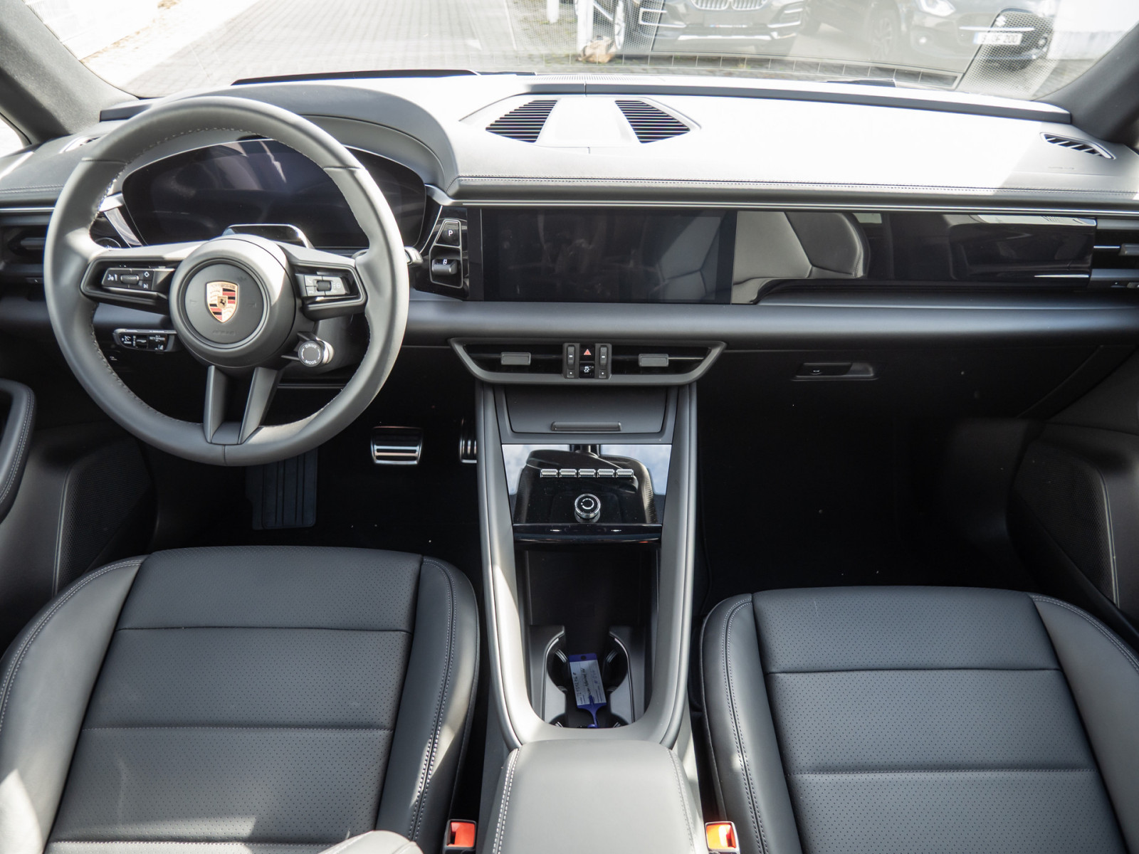 Porsche Macan 4S Electric – Produktfoto 8